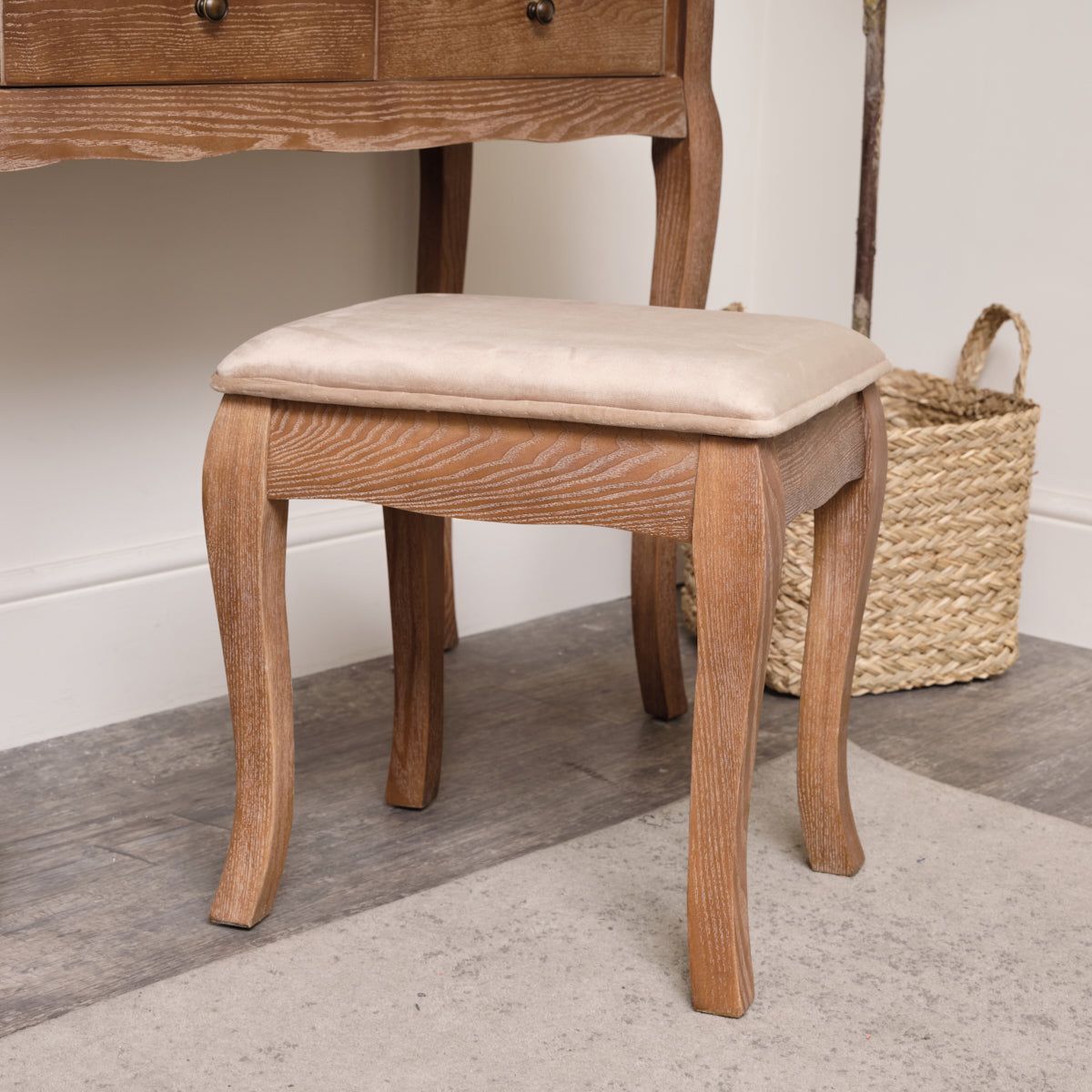 Melody Maison Dark Wood Dressing Table Stool - Ashwell Range in Dark Brown