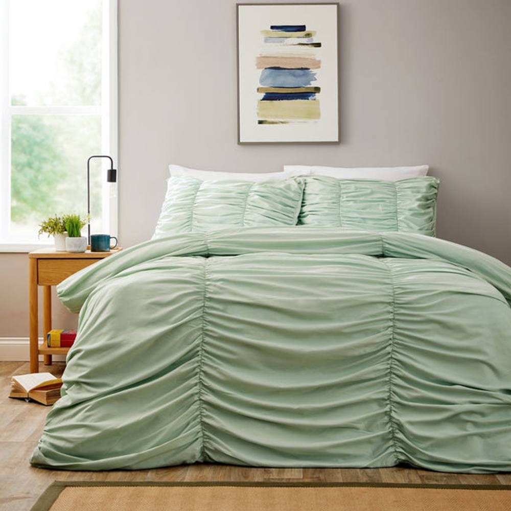 New Edge Blinds Ruched Duvet Set in Light Green