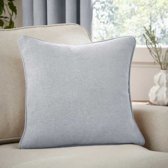 Wynter Cushion