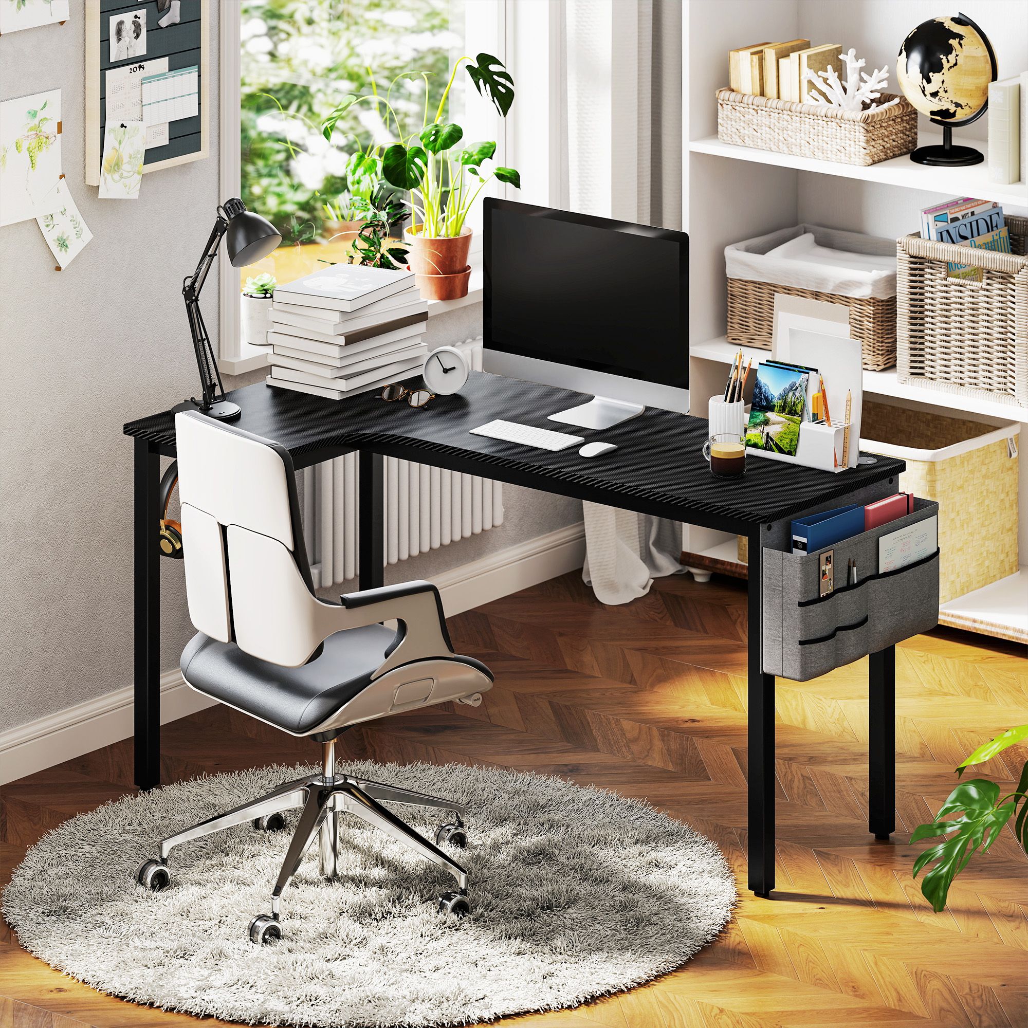 HOMCOM L-Shaped Corner Desk Computer with Fabric Bag & Hooks, Black