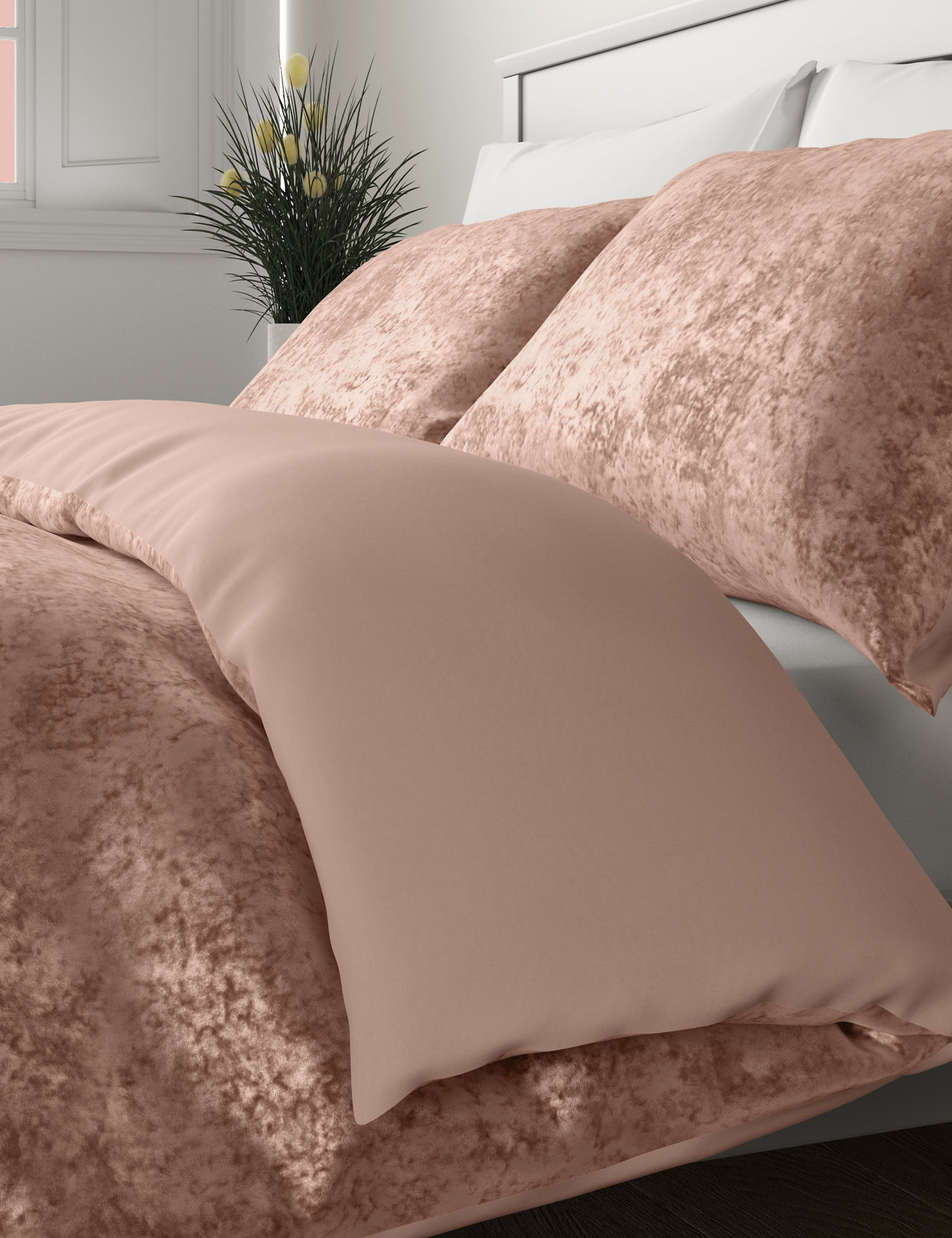 M&S Velvet Bedding Set