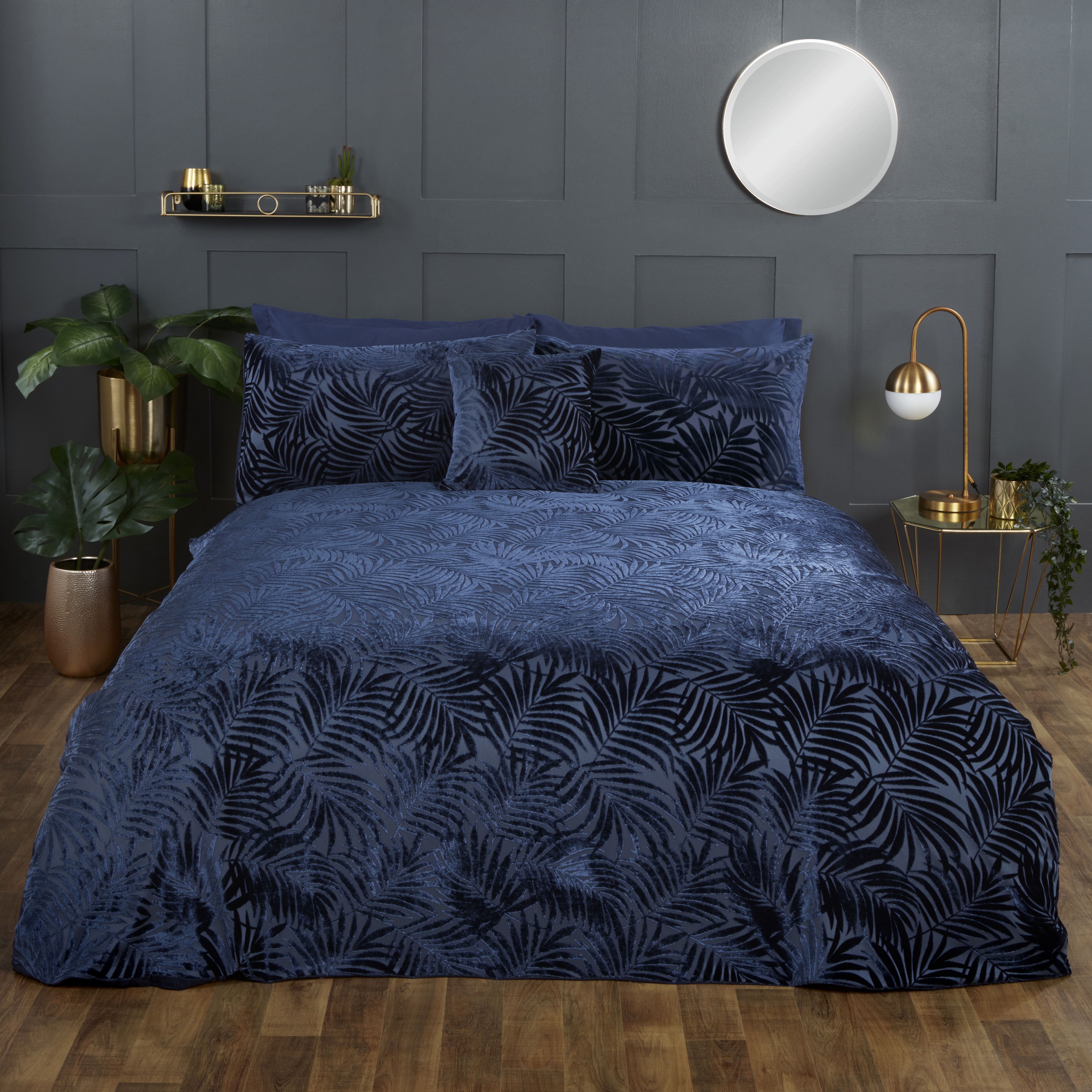 Rapport Home Paloma Floral Polycotton Duvet Cover Set with Pillowcase in Dark Navy