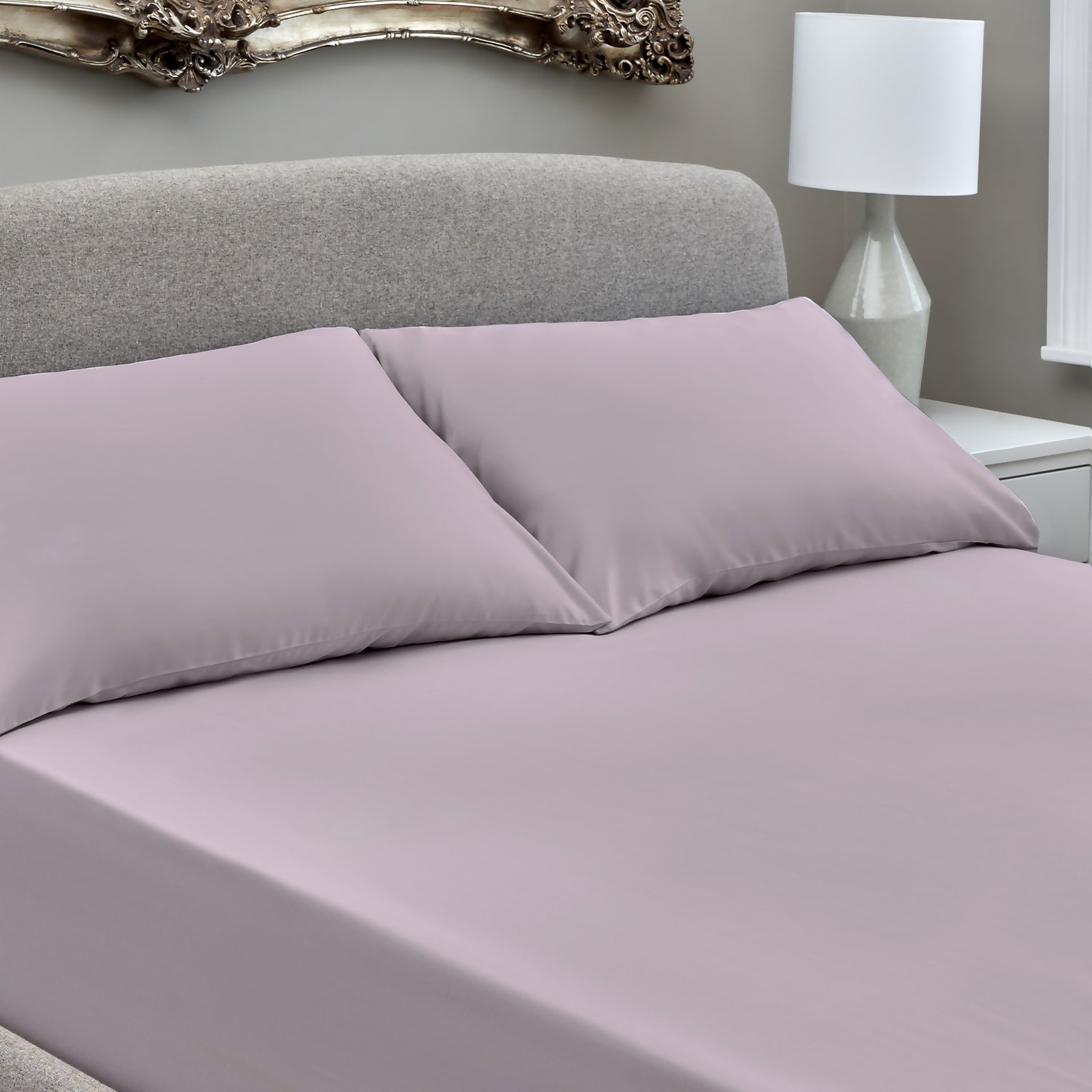 The Willow Manor Egyptian Cotton Sateen Super King Fitted Sheet - Dusky Fig