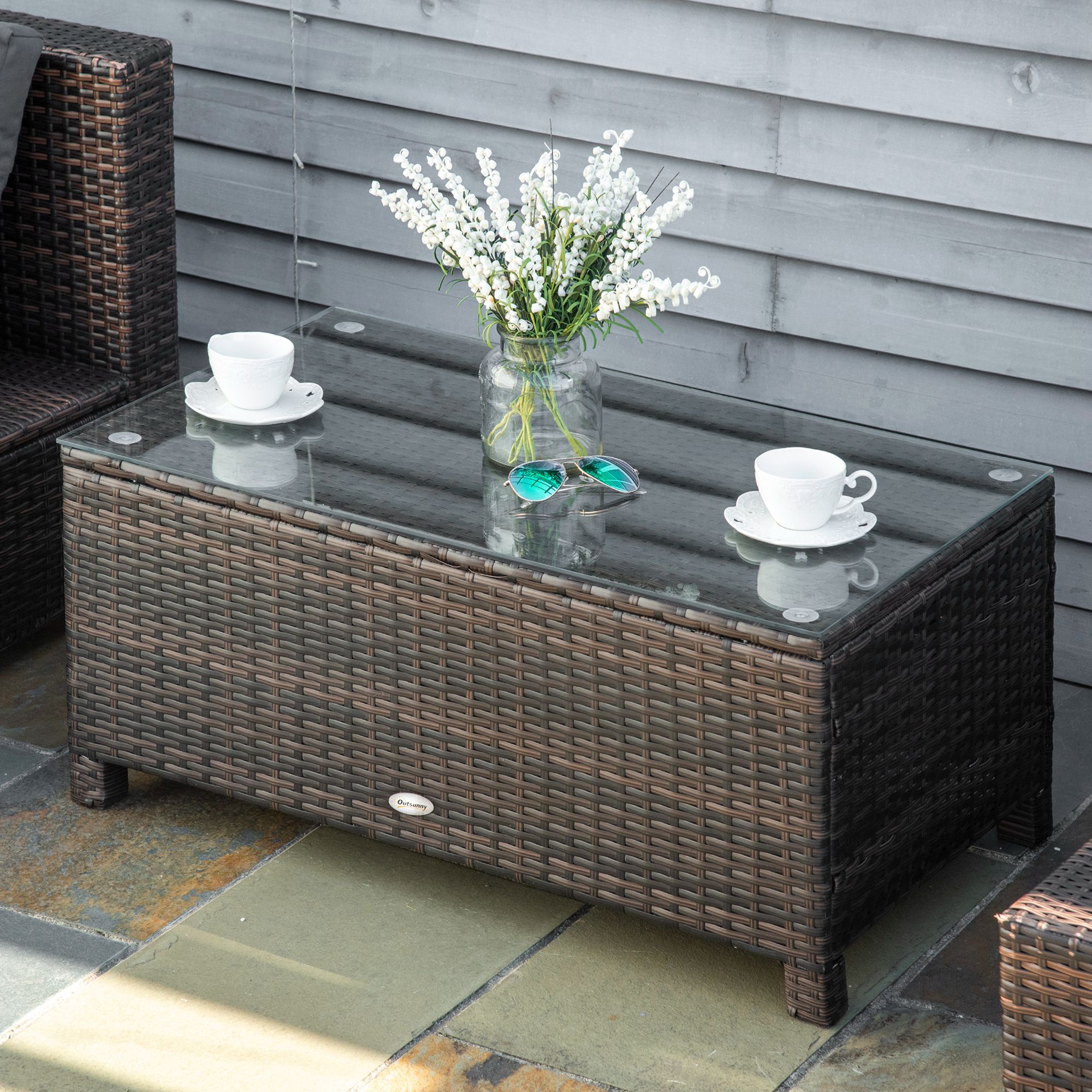 OUTSUNNY Garden Rattan Side Table, Wicker Coffee Desk, Glass Top in Brown