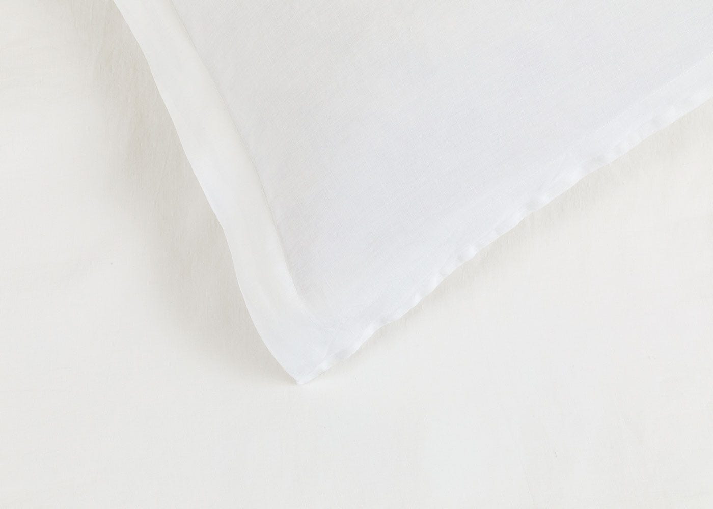 Heal's Washed Linen White Oxford Pillowcase