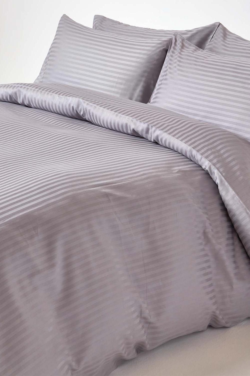 Homescapes Egyptian Cotton Stripe Duvet Cover & Pillowcase 330 TC in Grey