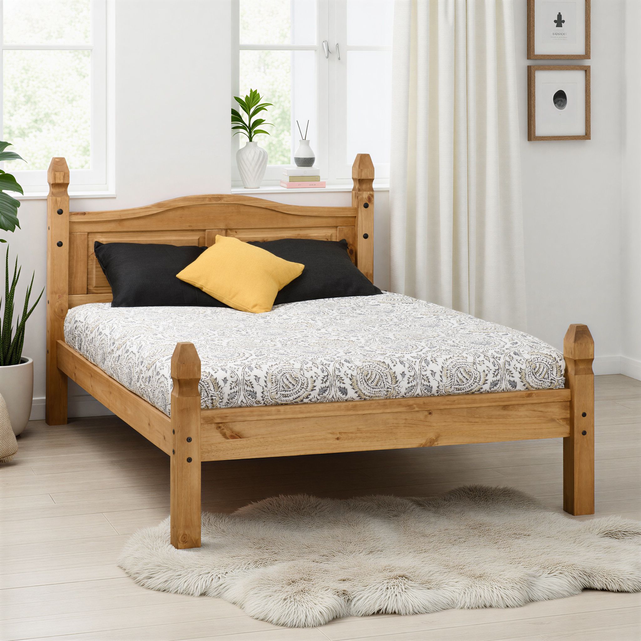 Seconique Corona 4'6" Double Bed Low Foot End in Natural