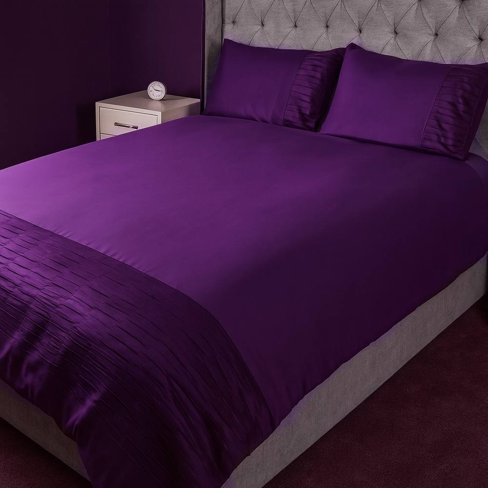 Voltico Plum Luxury Jacquard Duvet Cover Set, Single to King