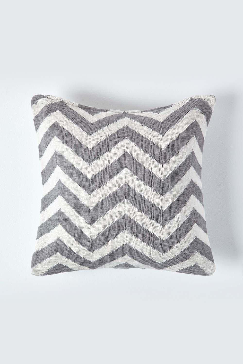 Homescapes Geometric Cotton Knitted Cushion Cover in Grey