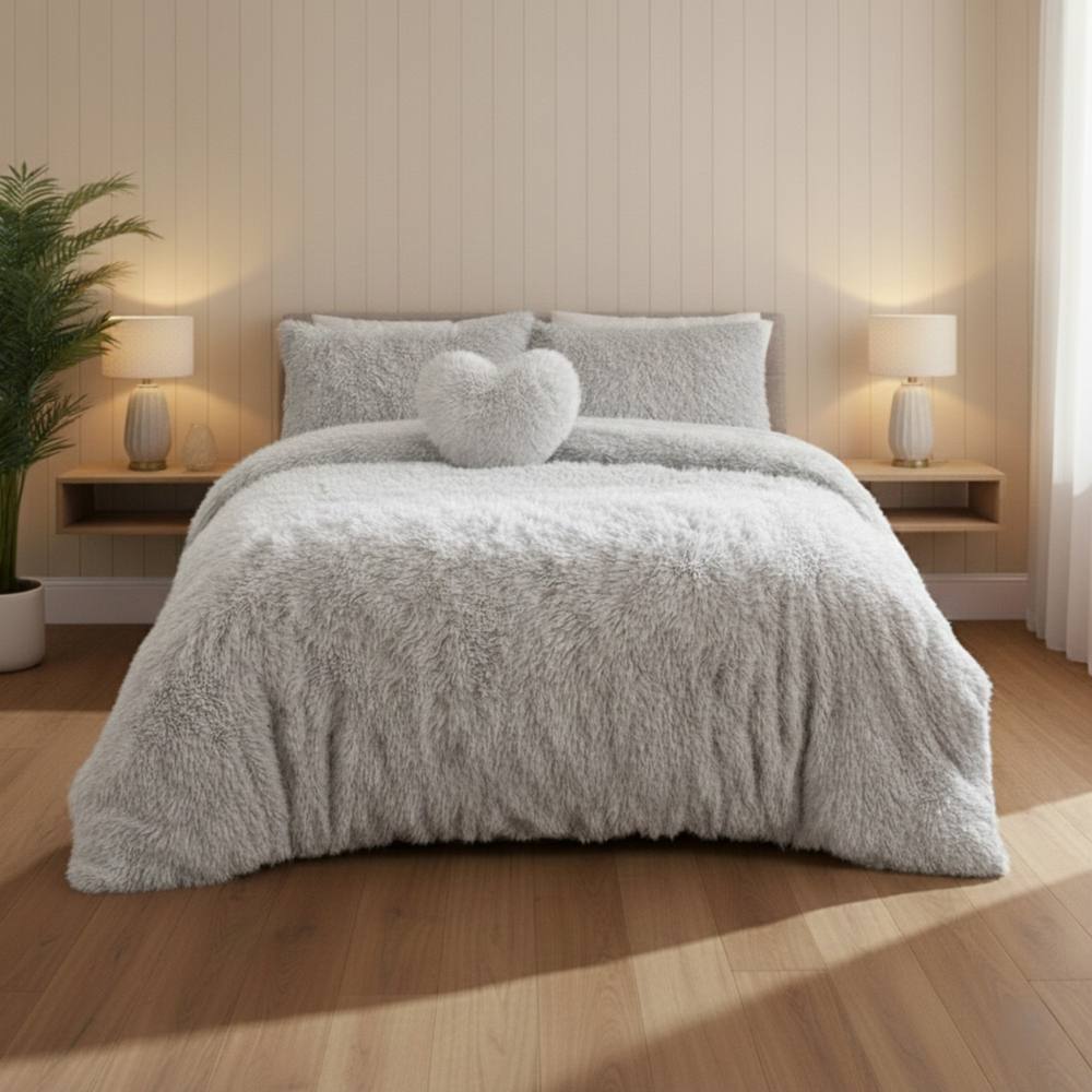 Snug City Super Fluffy Duvet Cover Ultra Soft, Cloud-Like Comfort Snug Sleep in Silver