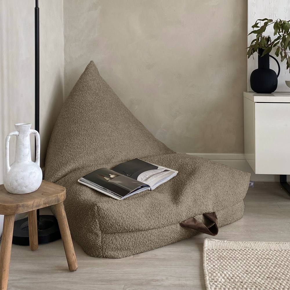 rucomfy Beanbags rucomfy Indoor Large Bean Bag Lounger - Snug Humbug for Adults in Beige