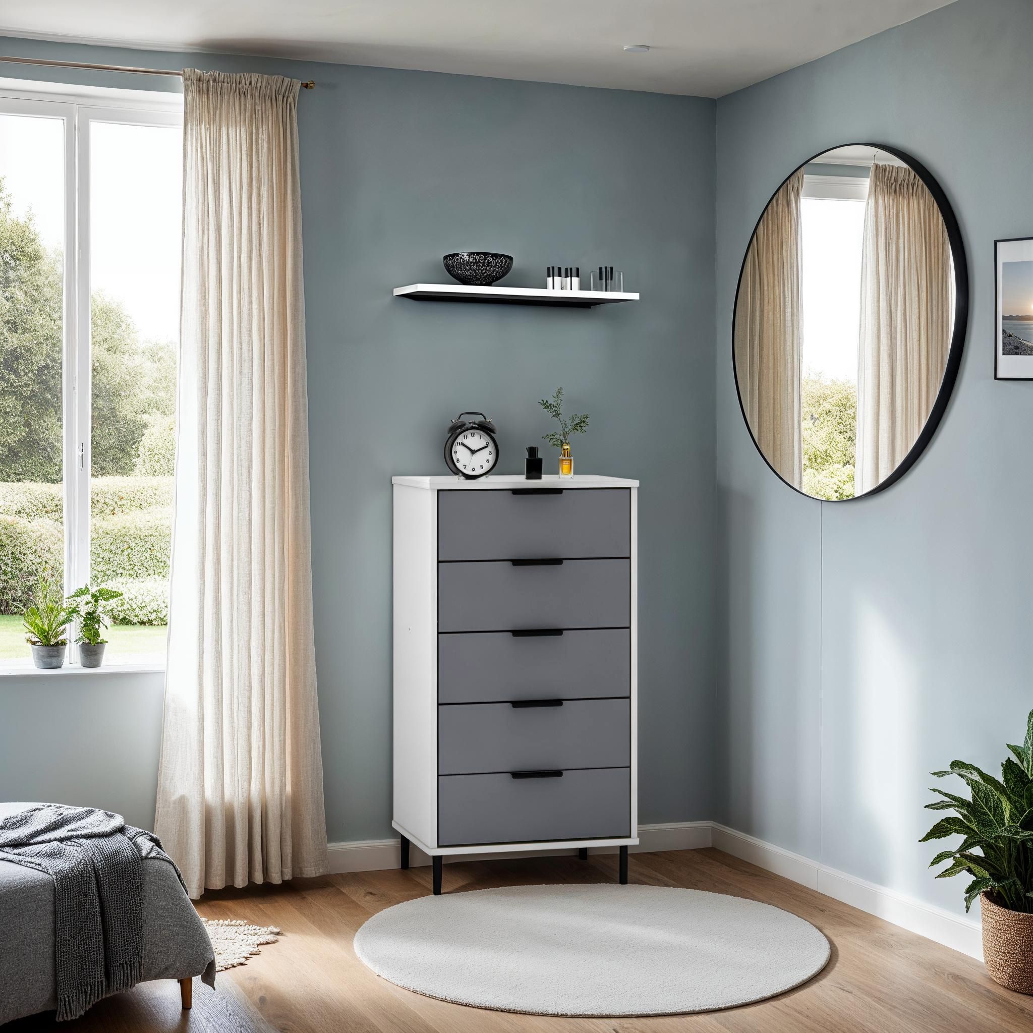 Seconique Madrid 5 Drawer Chest in Grey