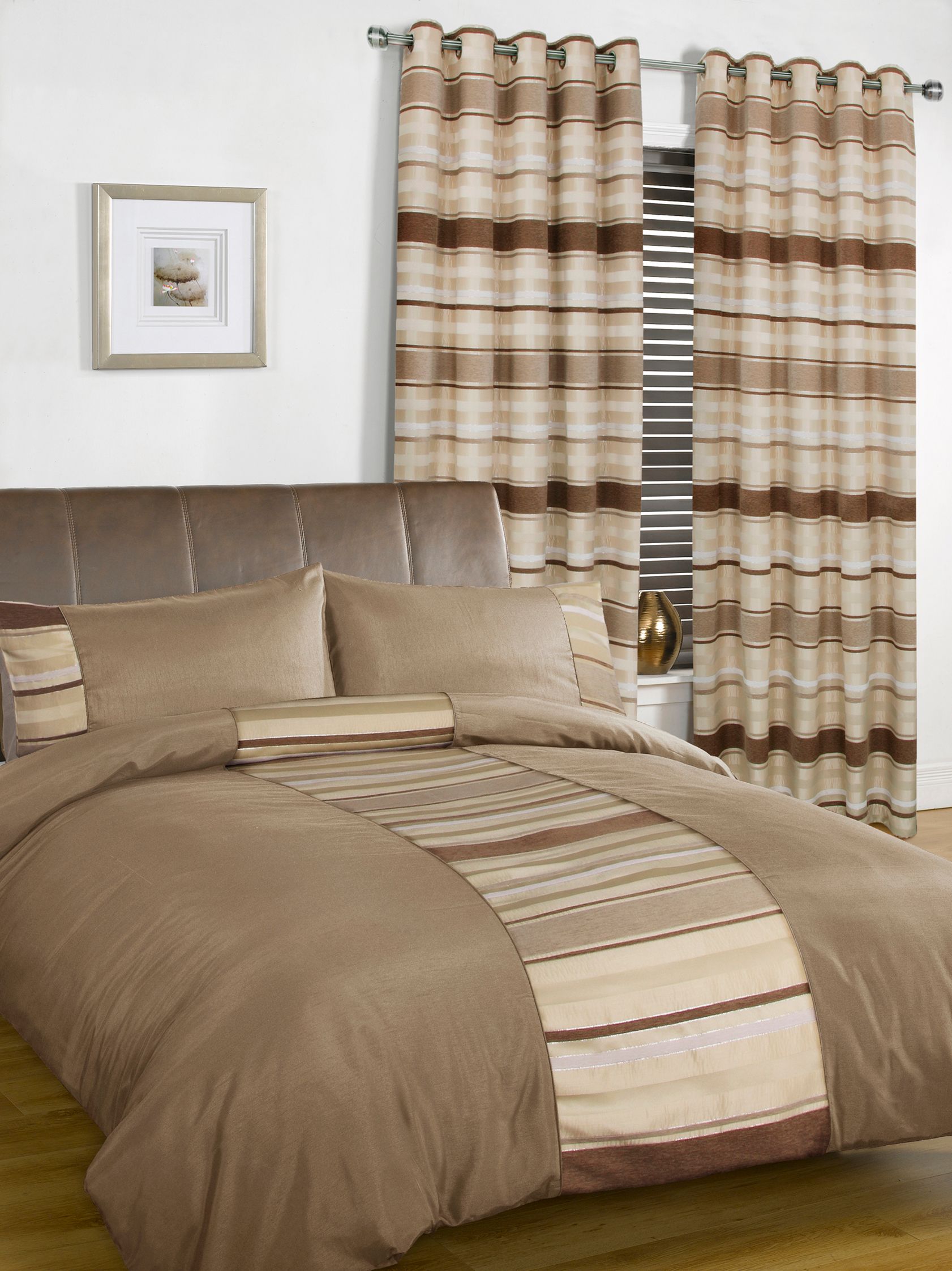Rapport Home New York Polycotton Duvet Cover Set With Pillowcase in Cream