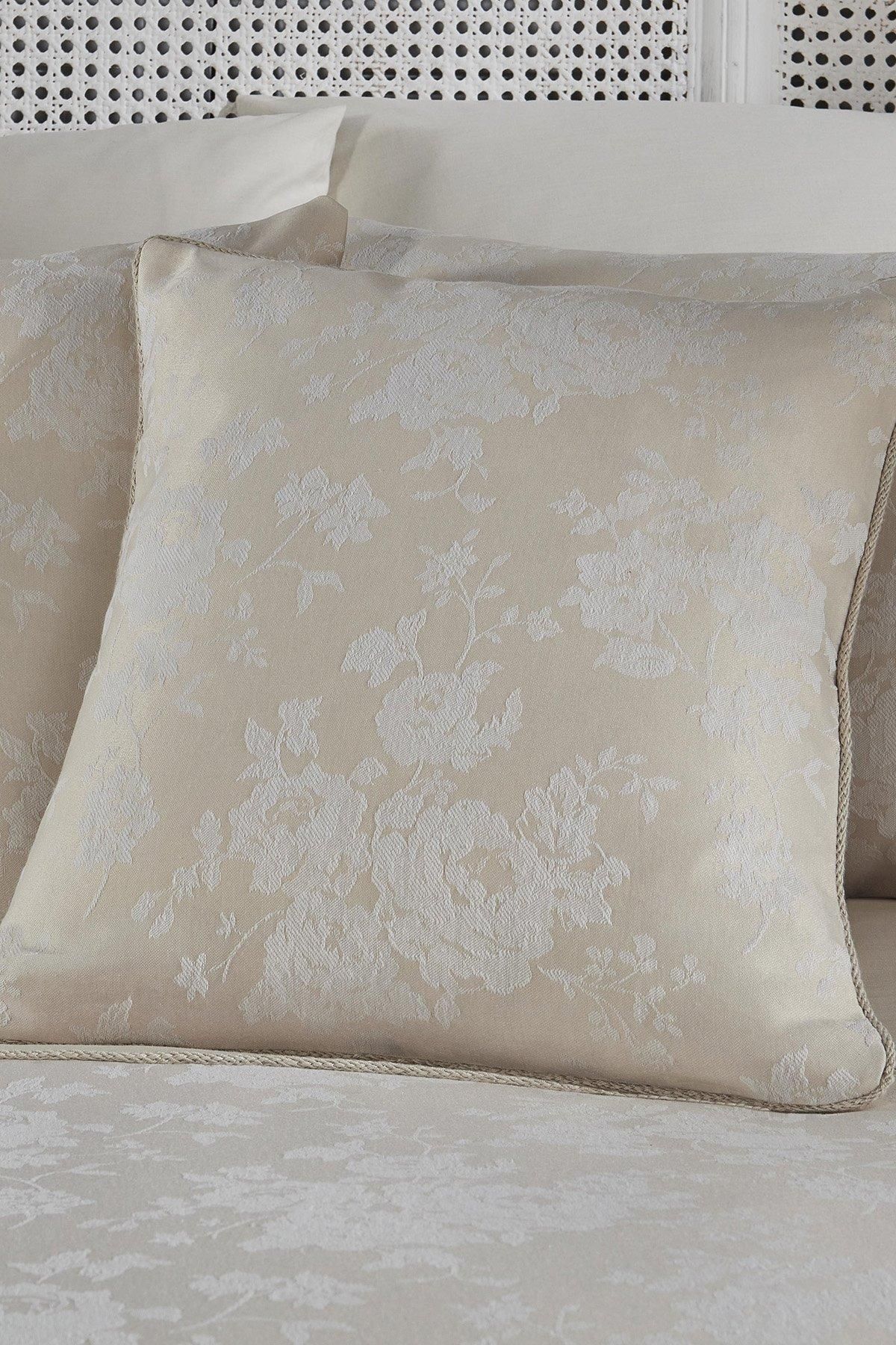 Dreams & Drapes 'Imelda' Floral Jacquard Filled Cushion in Ivory