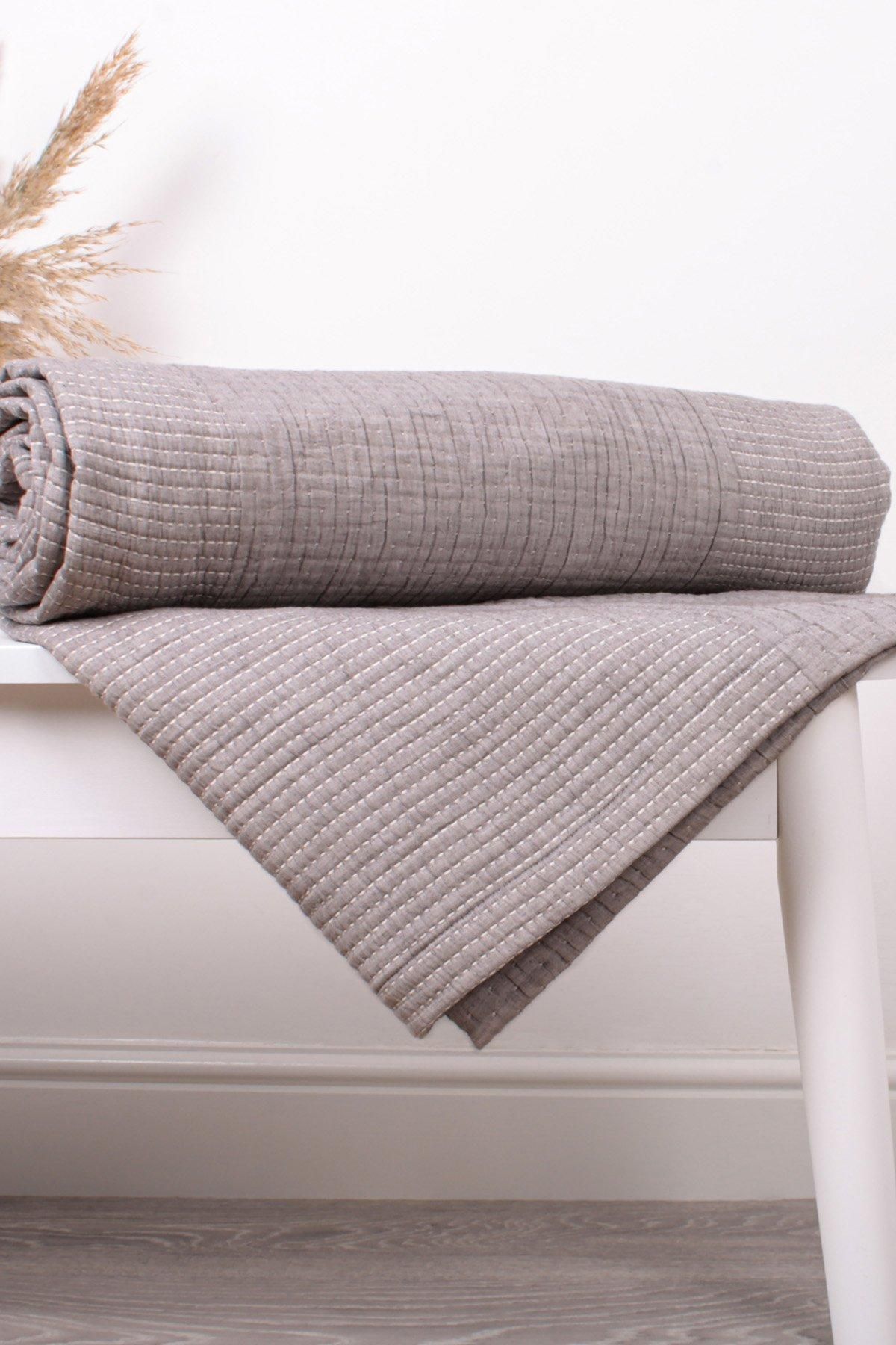Appletree 'Verity' 100% Cotton Bedspread in Grey