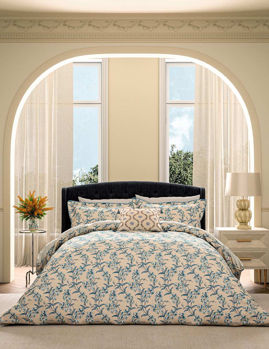 V&A Onslow Trellis Cushion Cream Mix