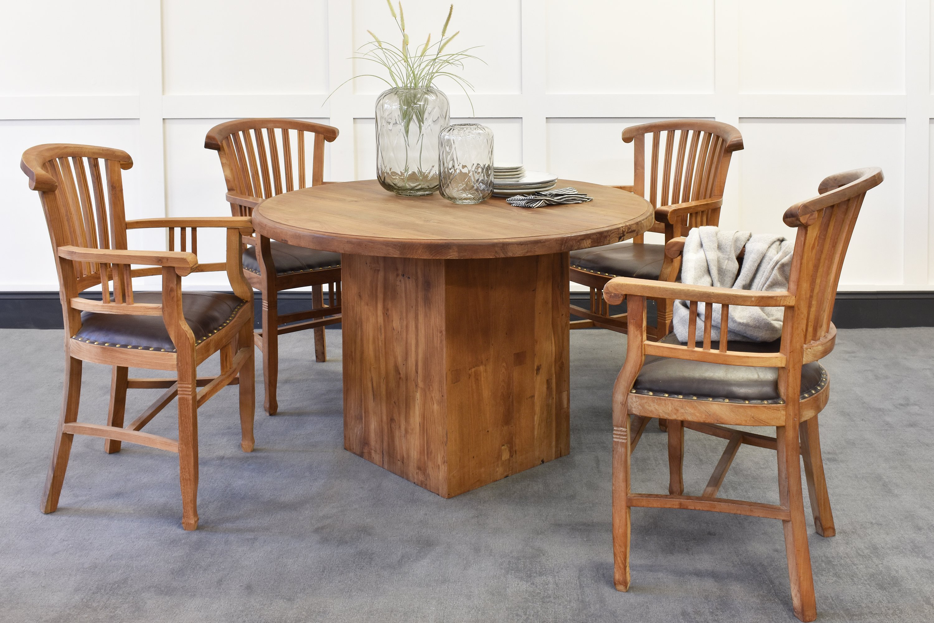 Megan Round Dining Table & Langley Carver Chairs Bundle