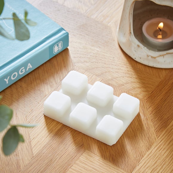 Set of 6 Vanilla and Sandalwood Wax Melts