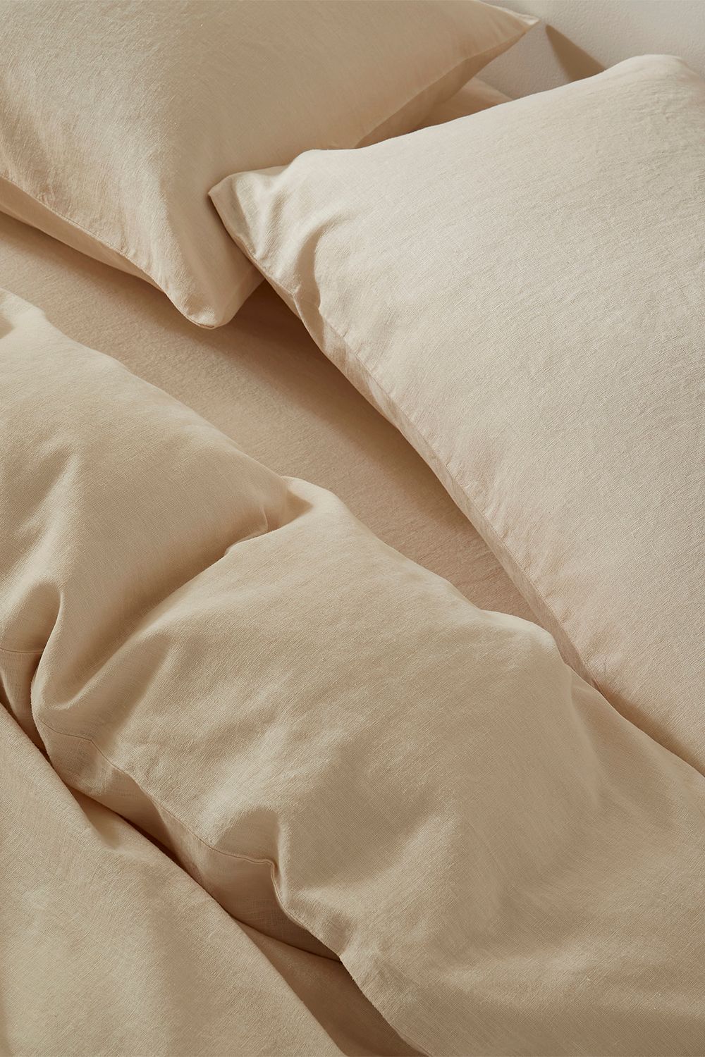 Martex Touch of Linen Duvet Cover Set (Includes 2 Pillowcases 1 For Single) in Cream 2