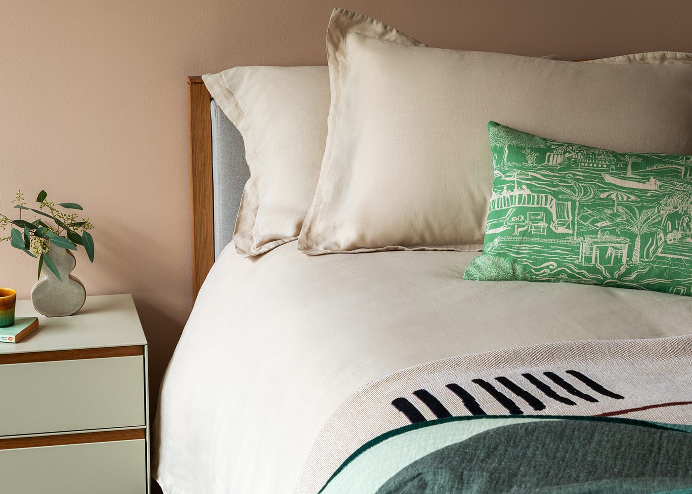 Heal's Washed Linen Natural Oxford Pillowcase 3