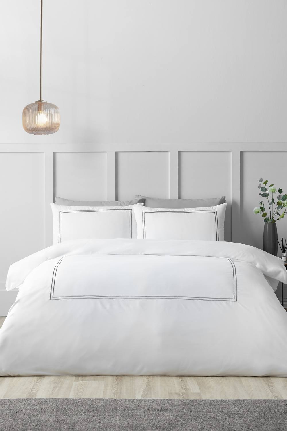 Catherine Lansfield 'So Soft Mono Satin Stitch' Duvet Cover Set in Silver