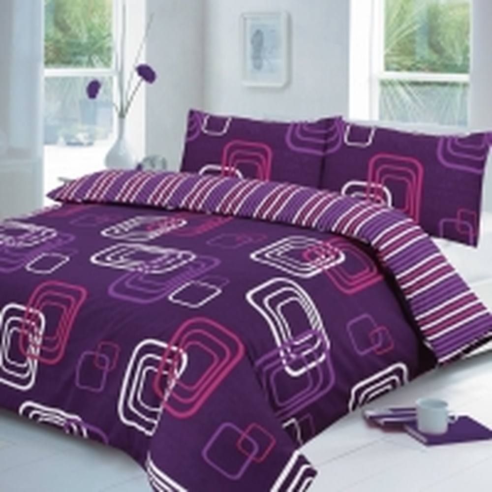 Homes-Linen Blake Geometric Reversible Duvet Cover Bedding Set in Aubergine