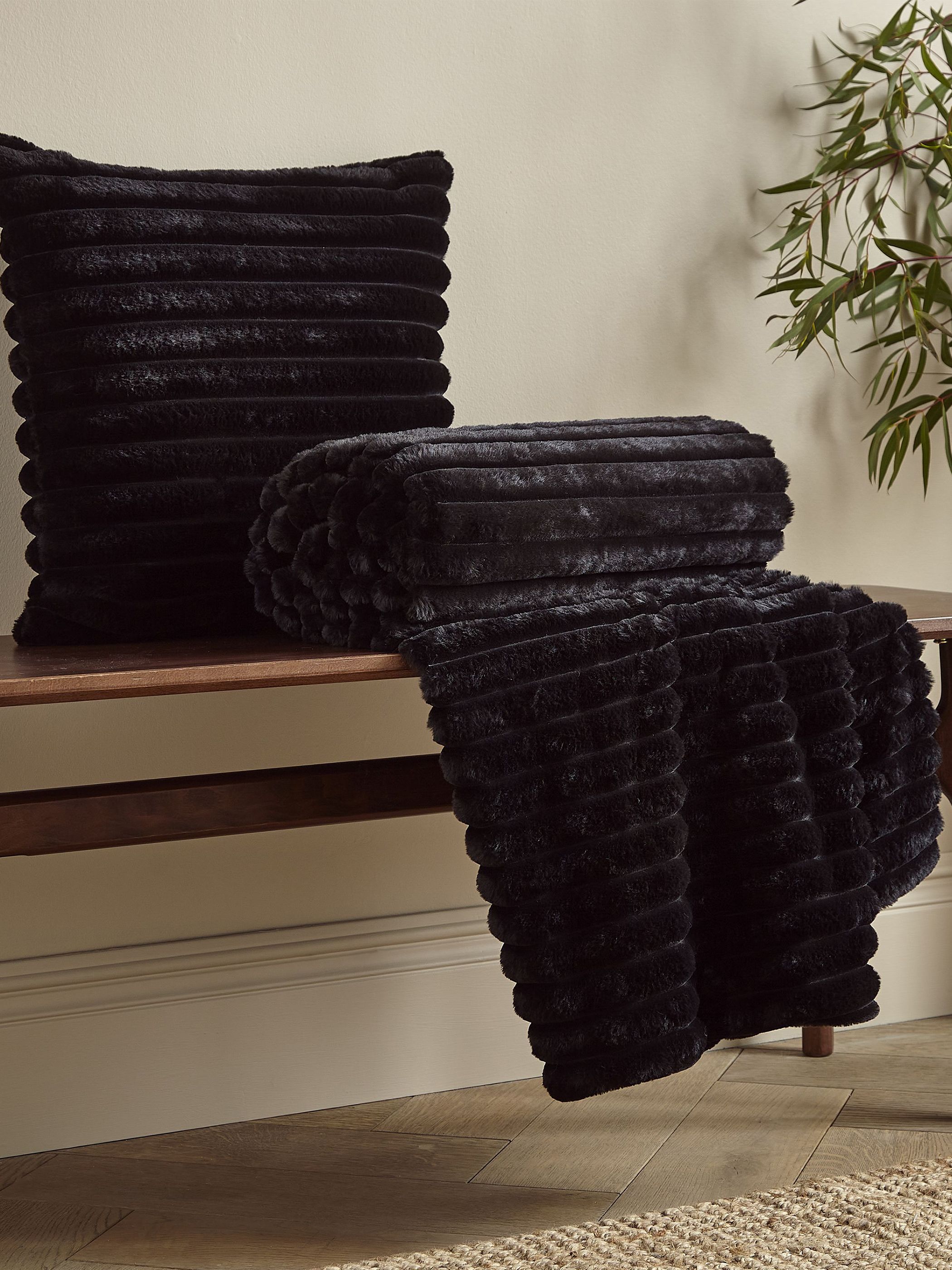 Catherine Lansfield 'Cosy Ribbed' Cushion in Black 3