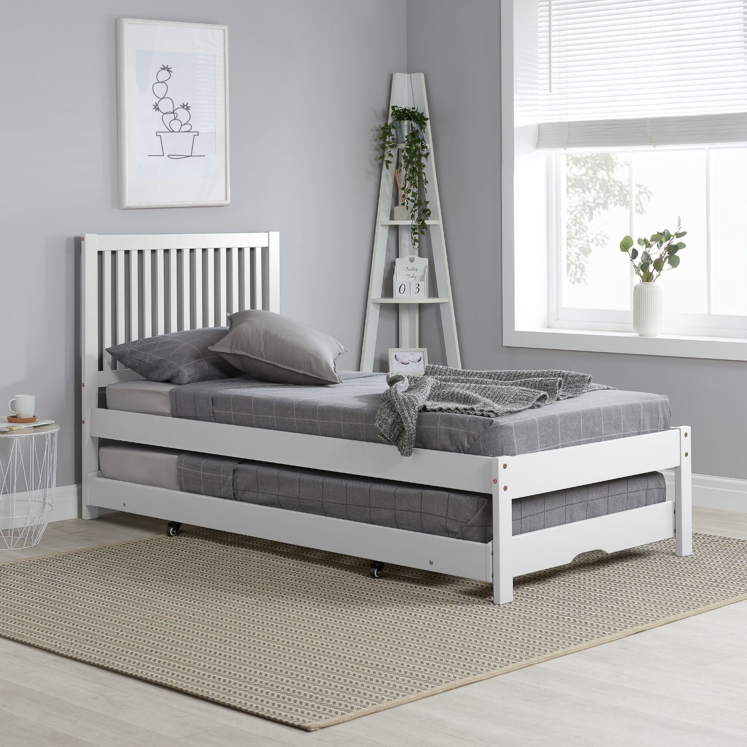 Birlea Buxton Trundle Bed in White