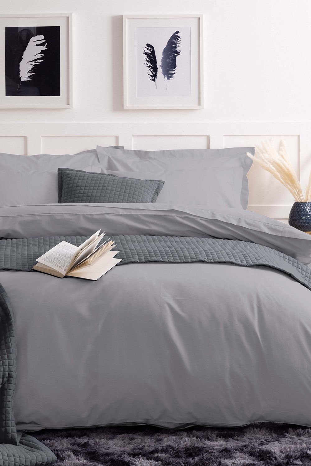 Belledorm Easy Care 200 Thread Count Cotton Polyester Percale Duvet Cover in Light Grey