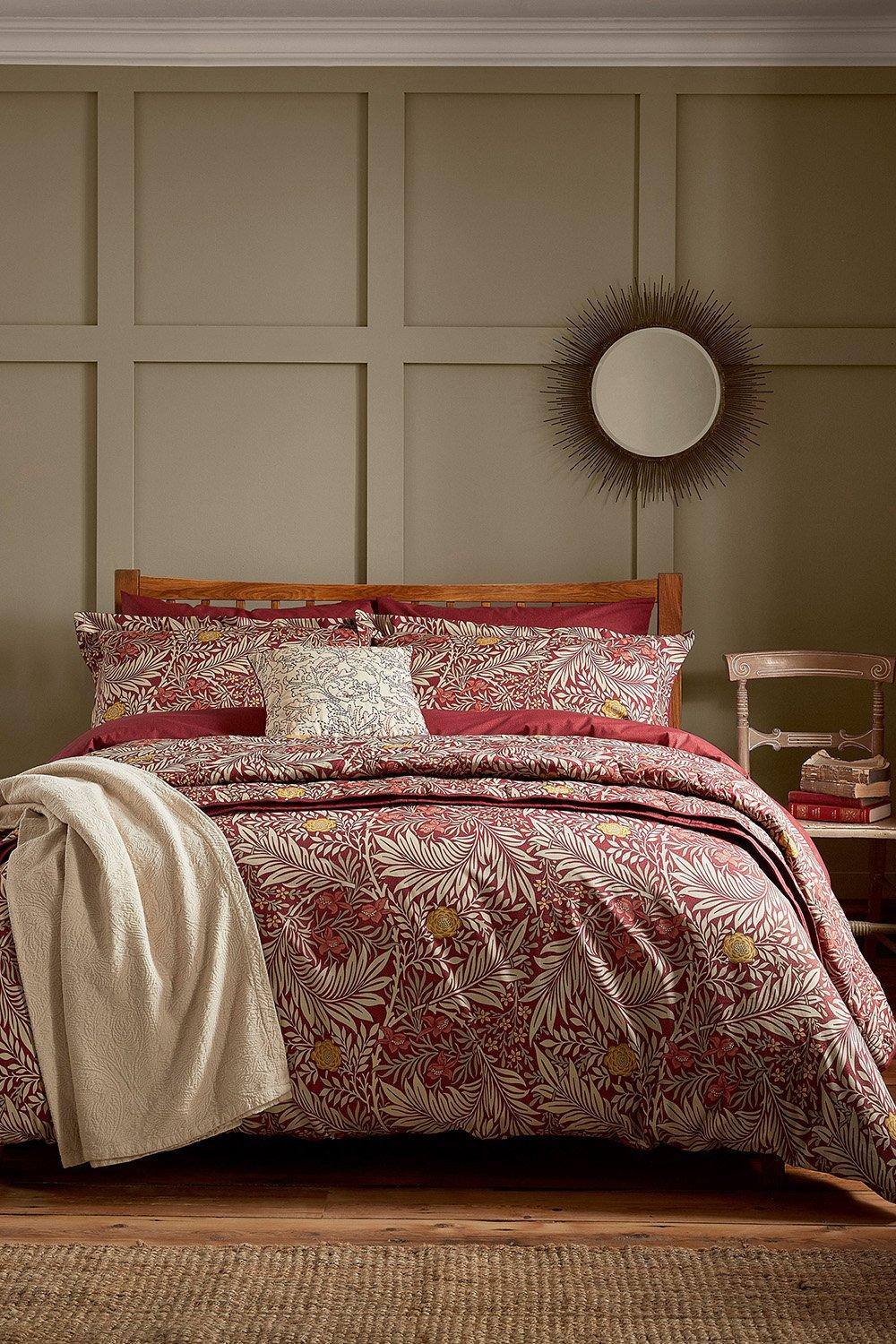 Morris & Co 'Larkspur' Cotton Percale Duvet Cover Set in Red