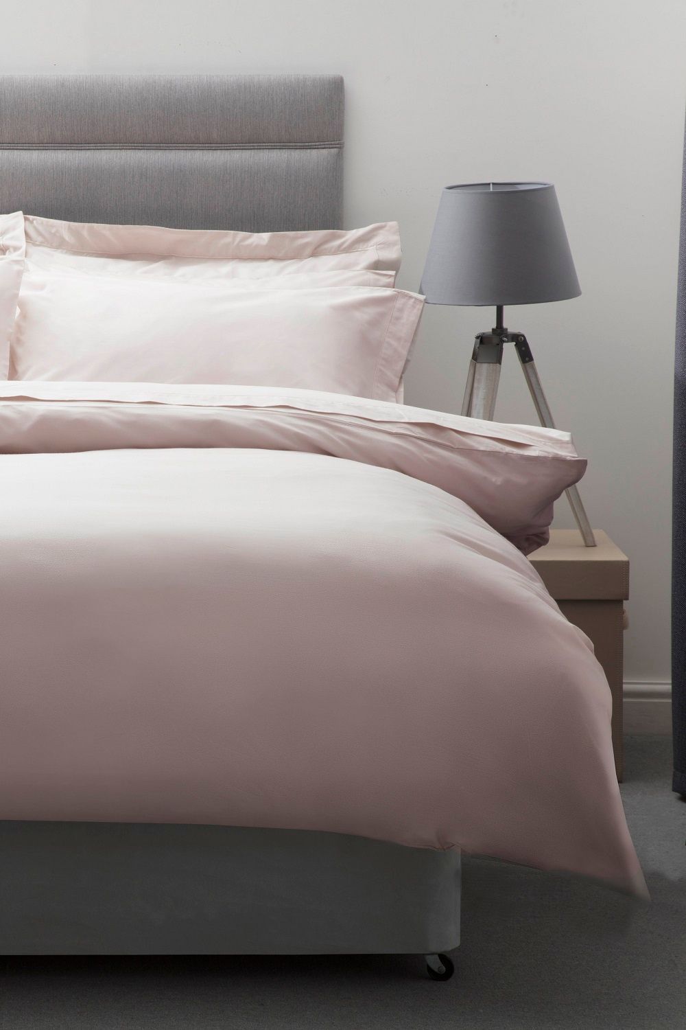 Belledorm Egyptian Cotton 200 Thread Count Duvet Cover in Pale Pink