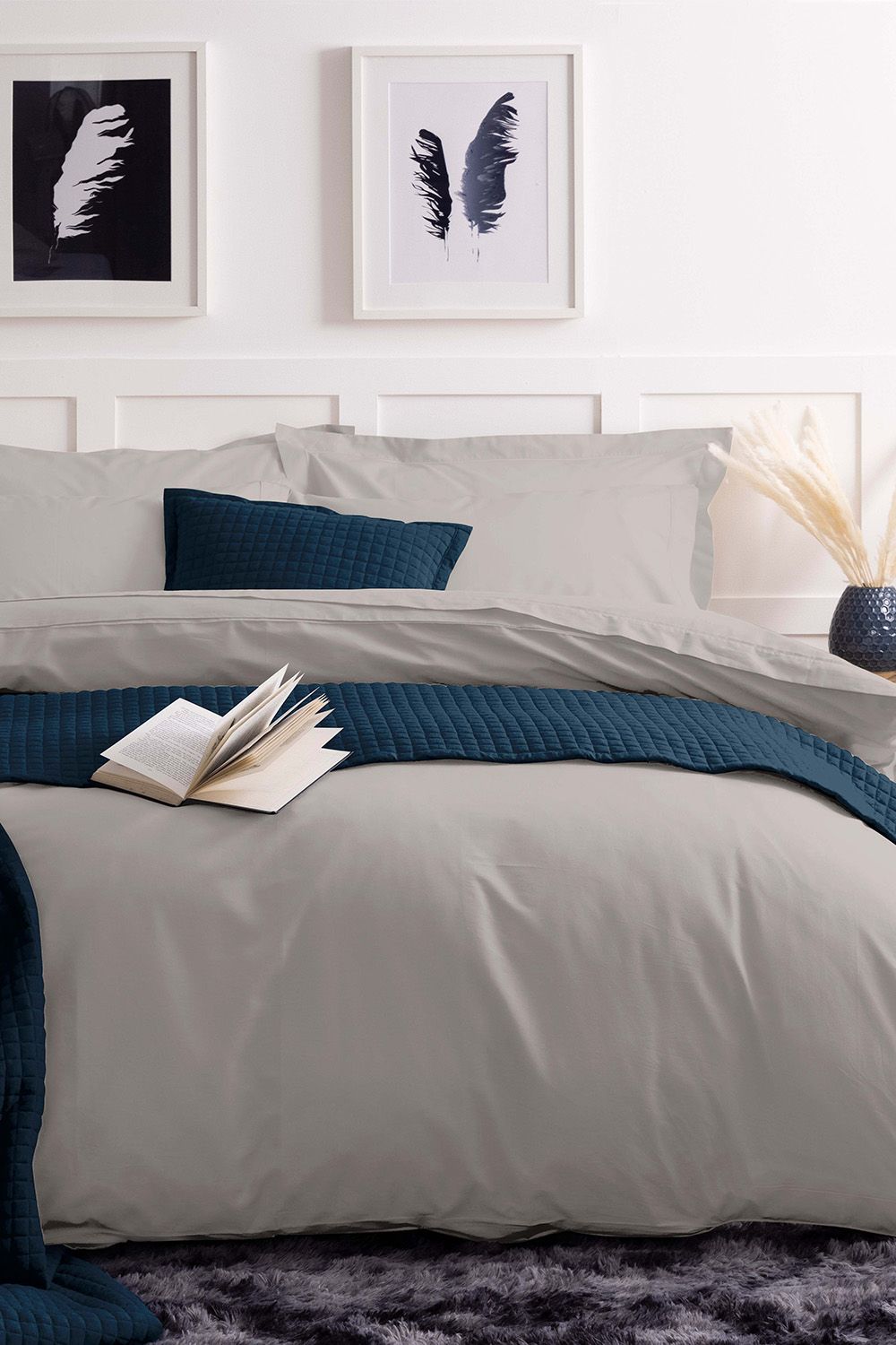 Belledorm Easy Care 200 Thread Count Cotton Polyester Percale Duvet Cover in Ivory