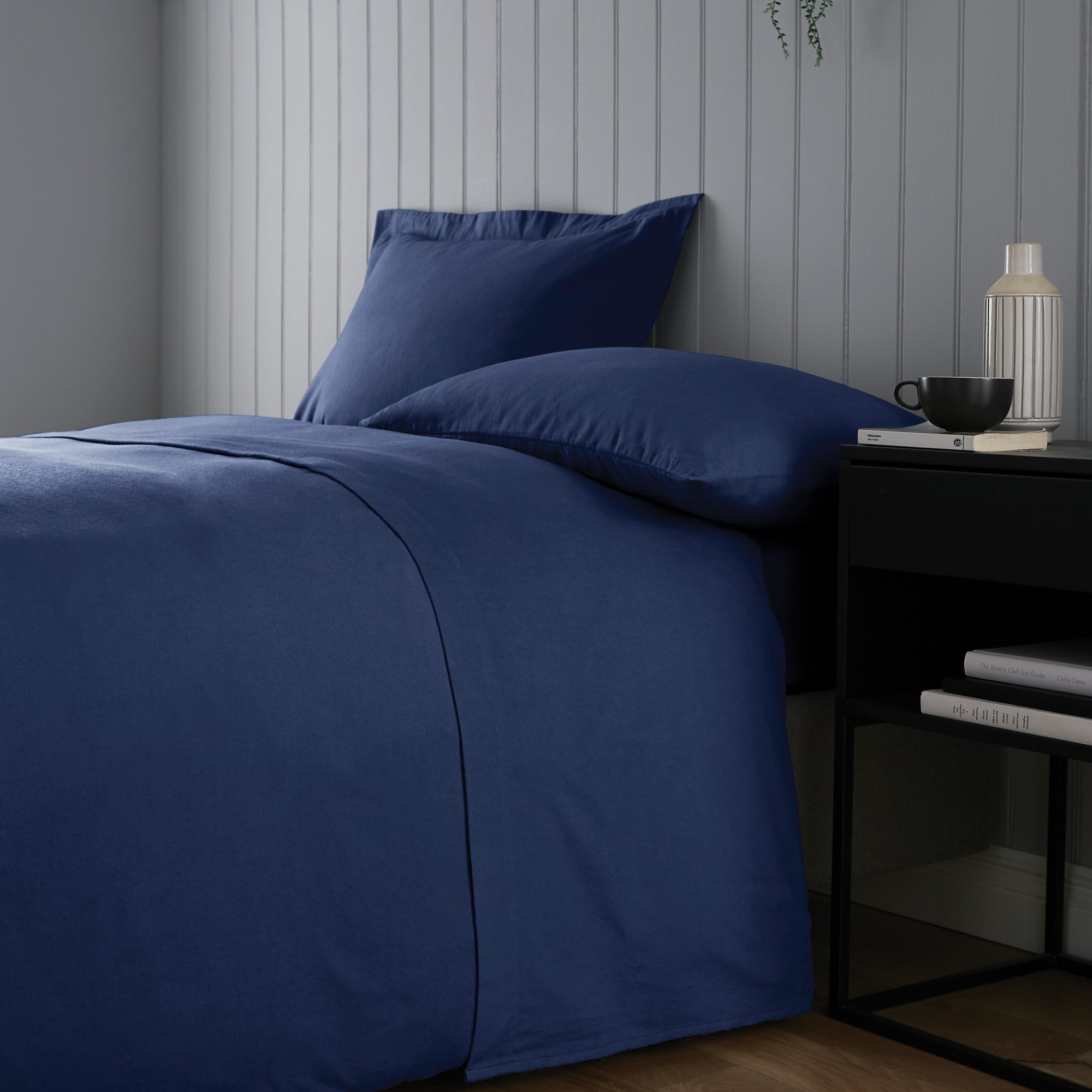Soft & Cosy Luxury Brushed Cotton Flat Sheet Navy