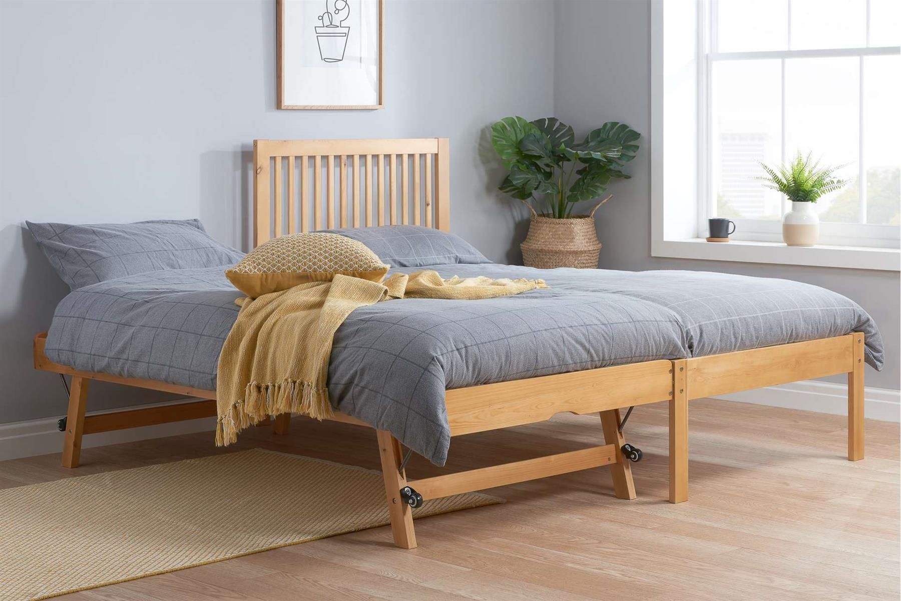 Birlea Pine Wood Guest Bed 2 mattresses Buxton Trundle Frame Hideaway Stop Over in Light Brown