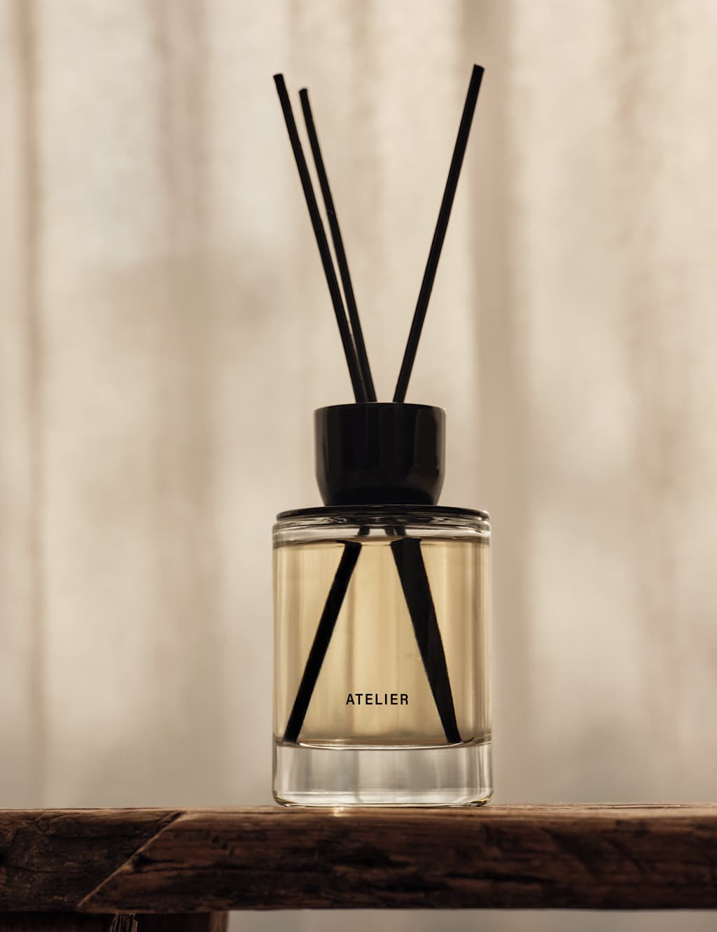 Atelier Rebel Rose 200ml Diffuser Black Mix