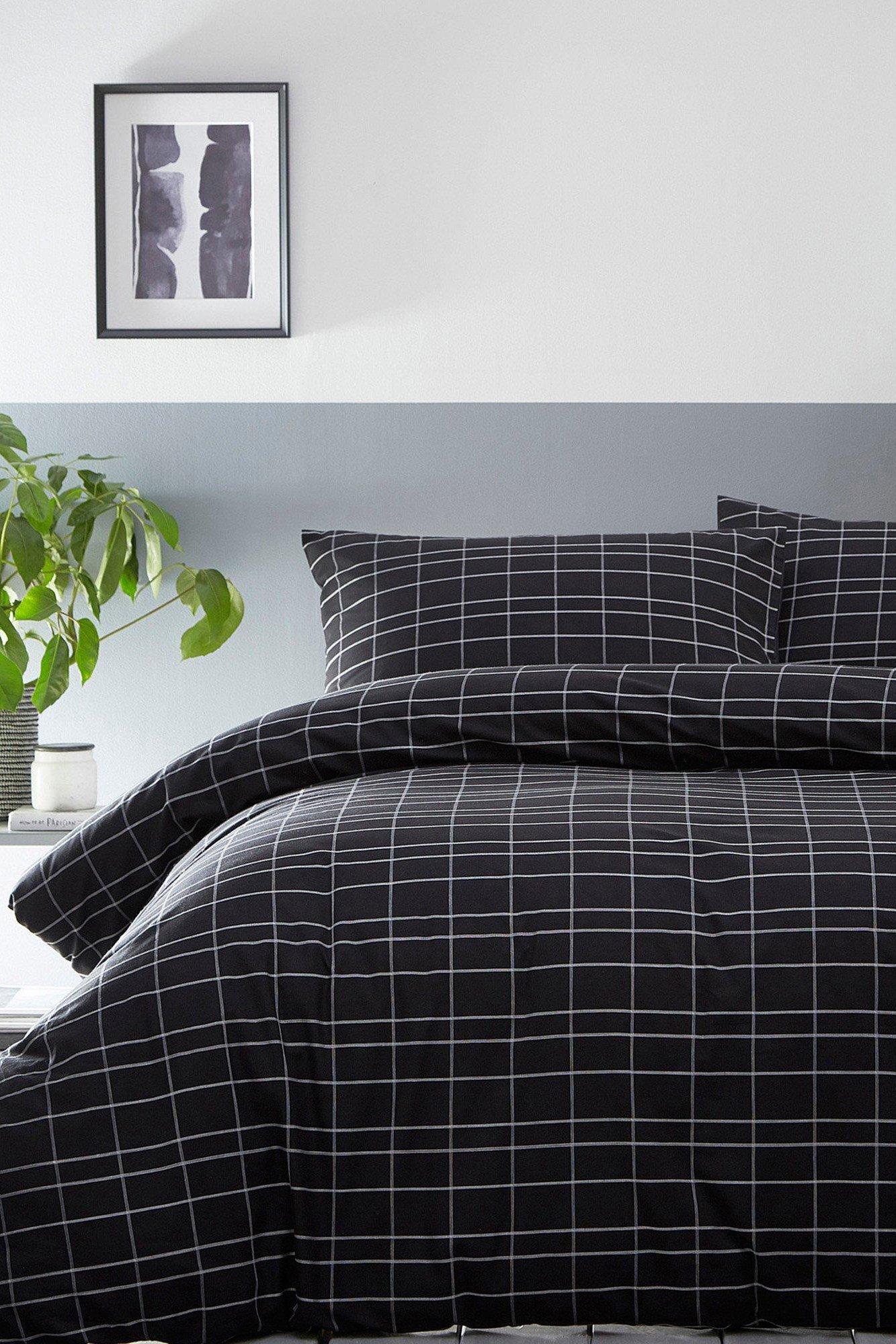 Grayson King Duvet Set