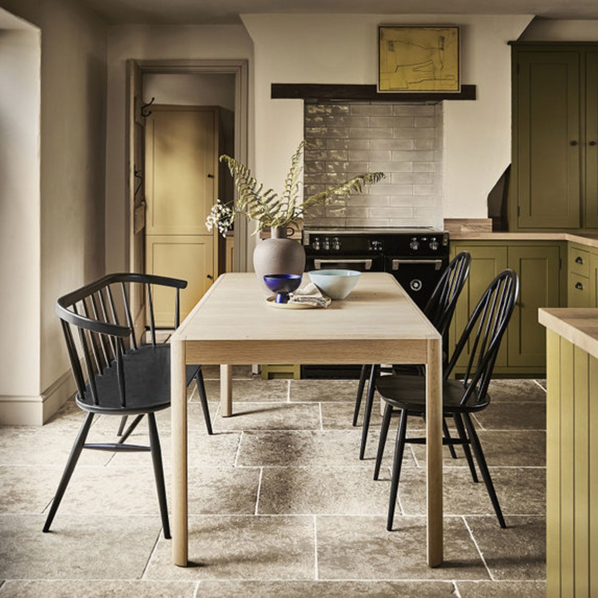 Ercol Mia Medium Extending Dining Table