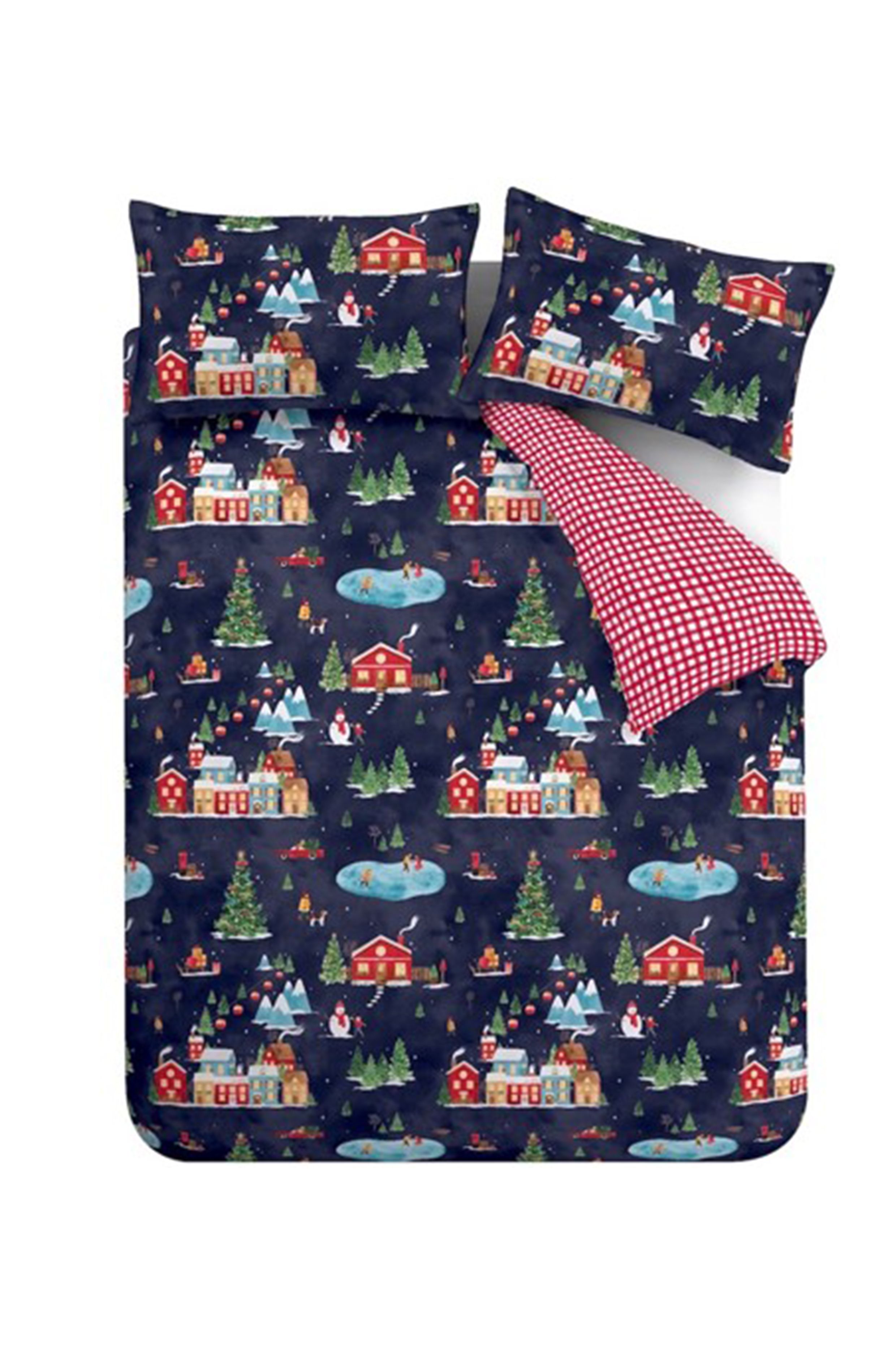 Catherine Lansfield 'Christmas Ski Village' Reversible Duvet Cover Set in Blue 5