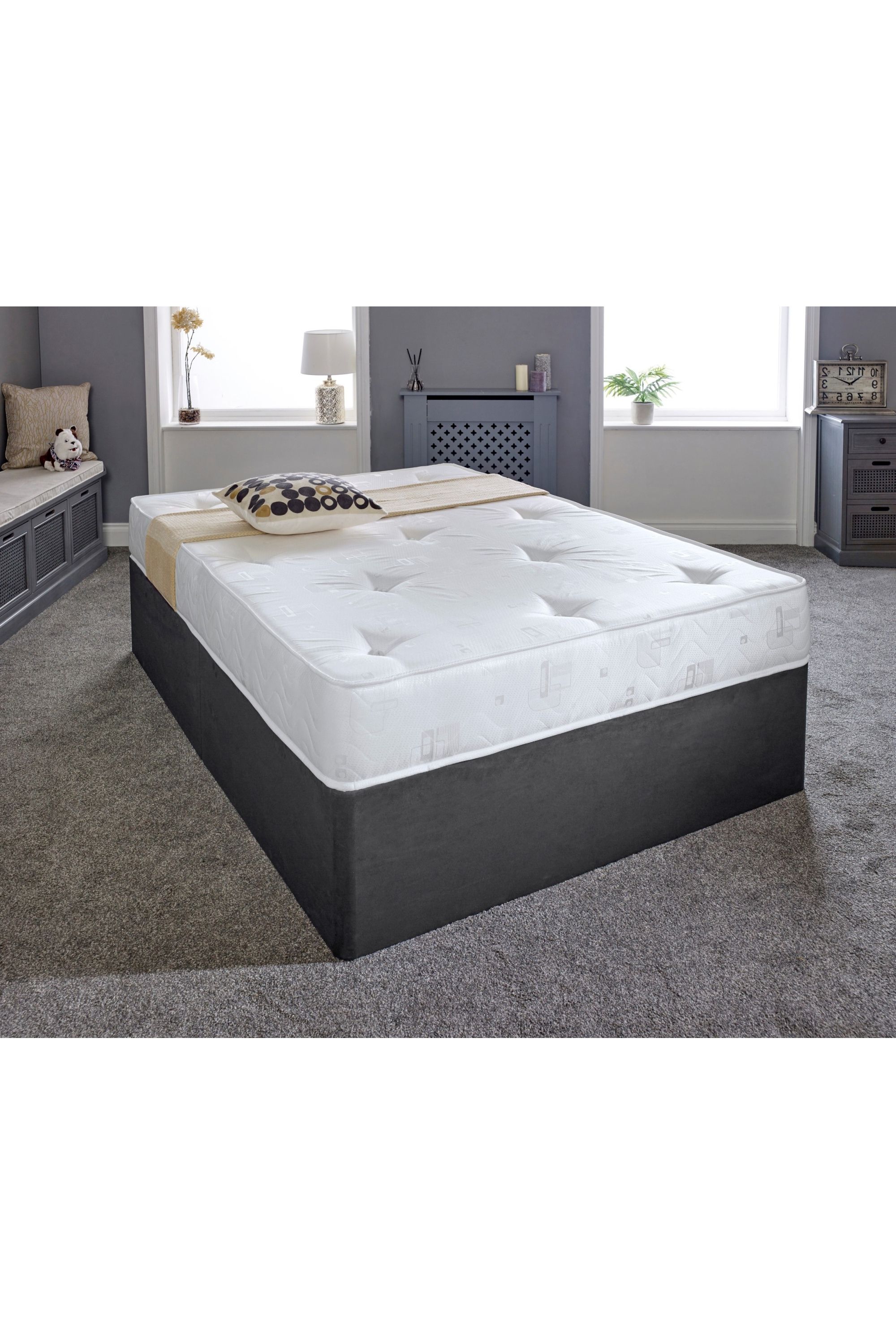 eXtreme Comfort Ltd Hand-Tufted Innerspring Mattress 9 Inch Deep Medium Soft Comfort in White
