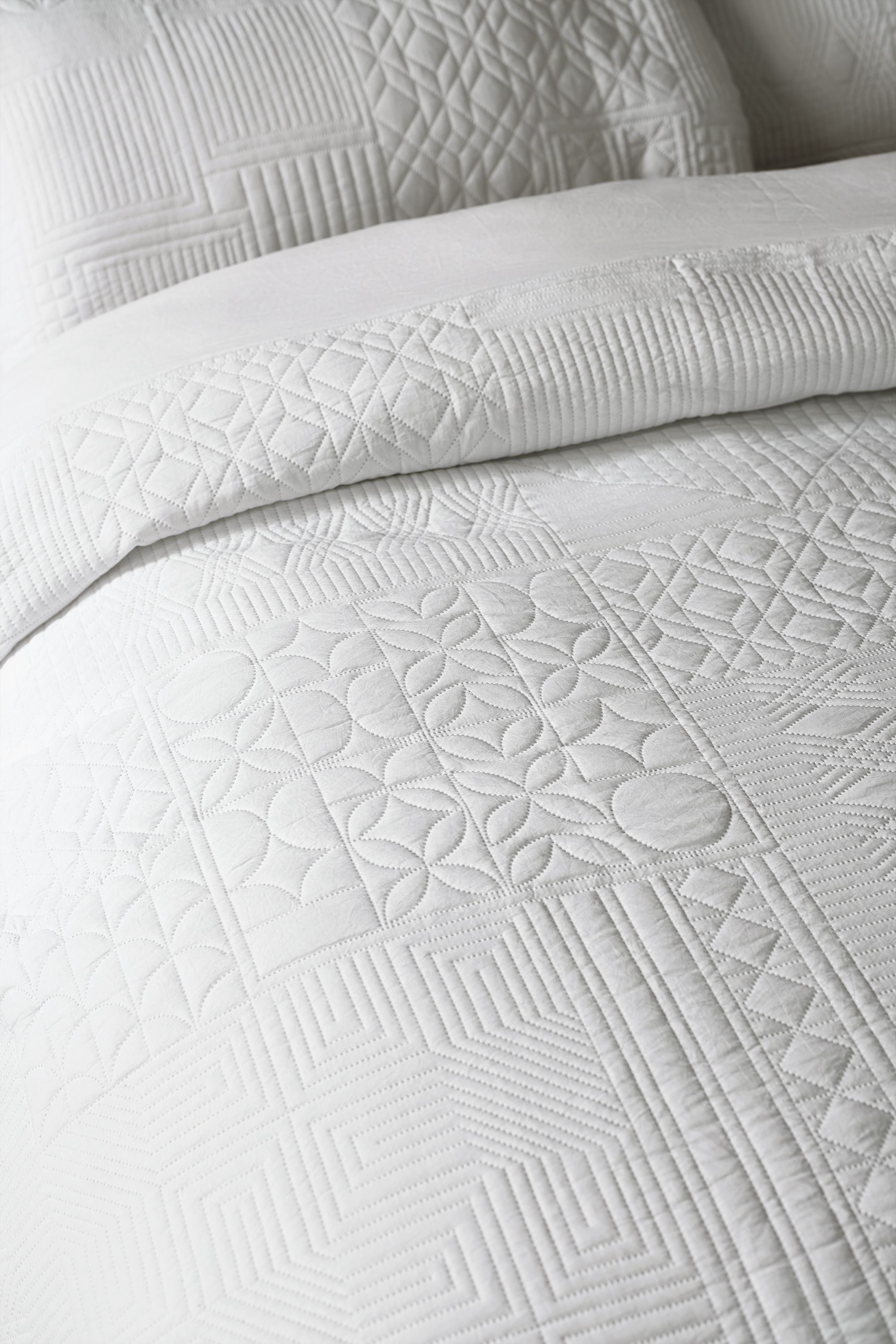Catherine Lansfield 'Folkstone Geo' Duvet Cover Set in White 3