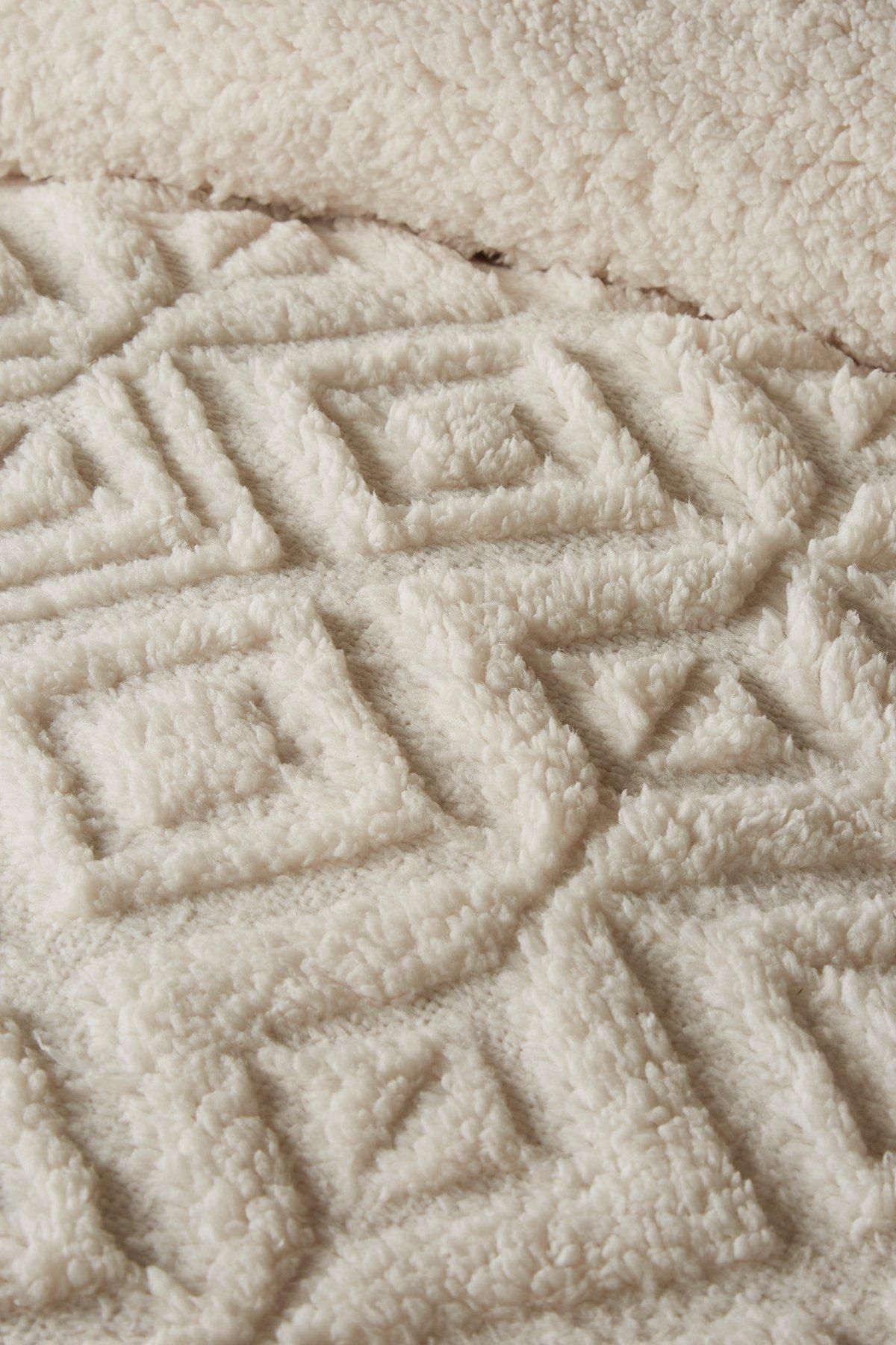 Fusion 'Geo Fleece' Fleece & Sherpa Duvet Cover Set in Natural 3