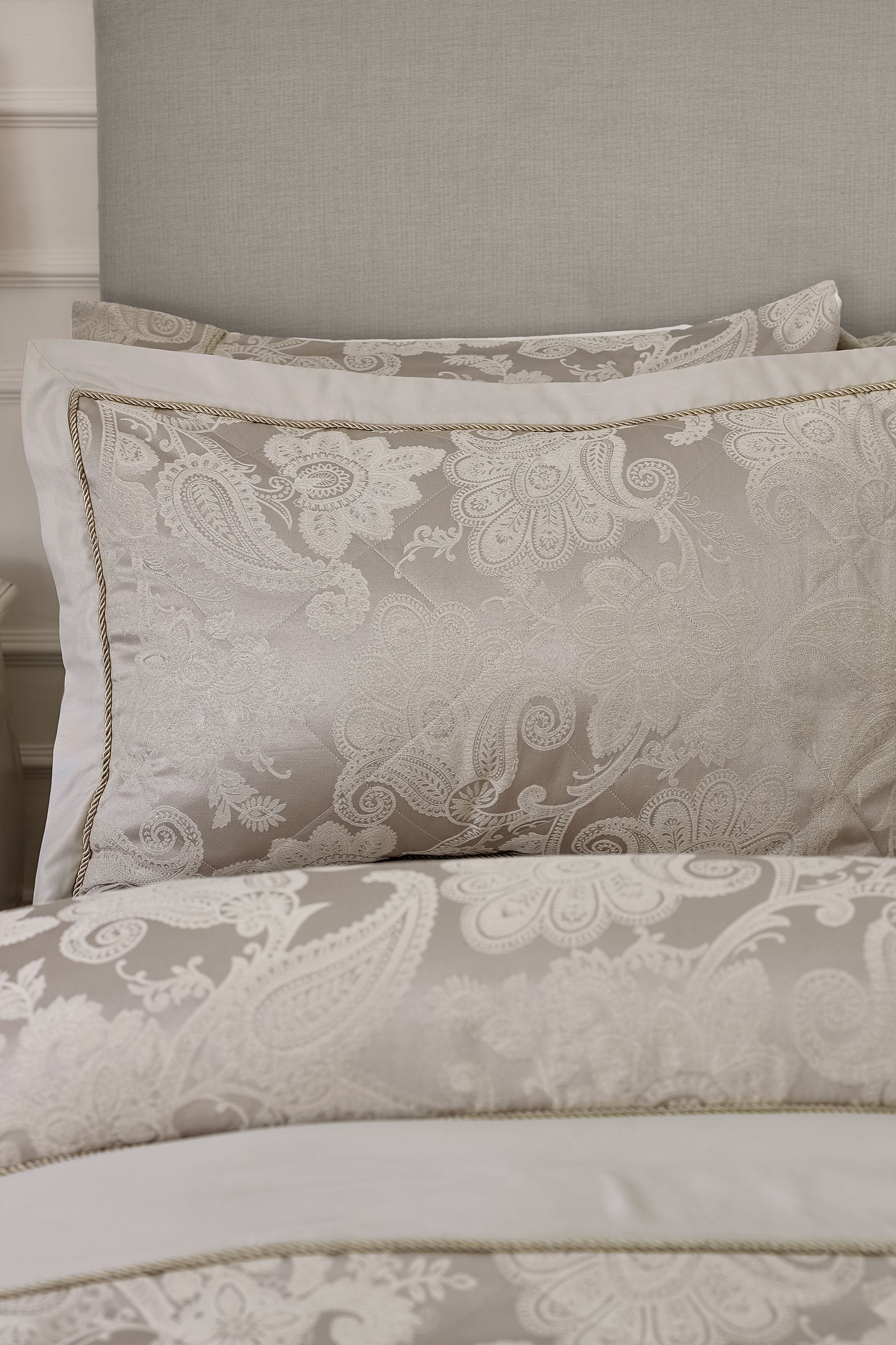 Catherine Lansfield 'Opulent Jacquard' Quilted Pillow sham Pair in Gold