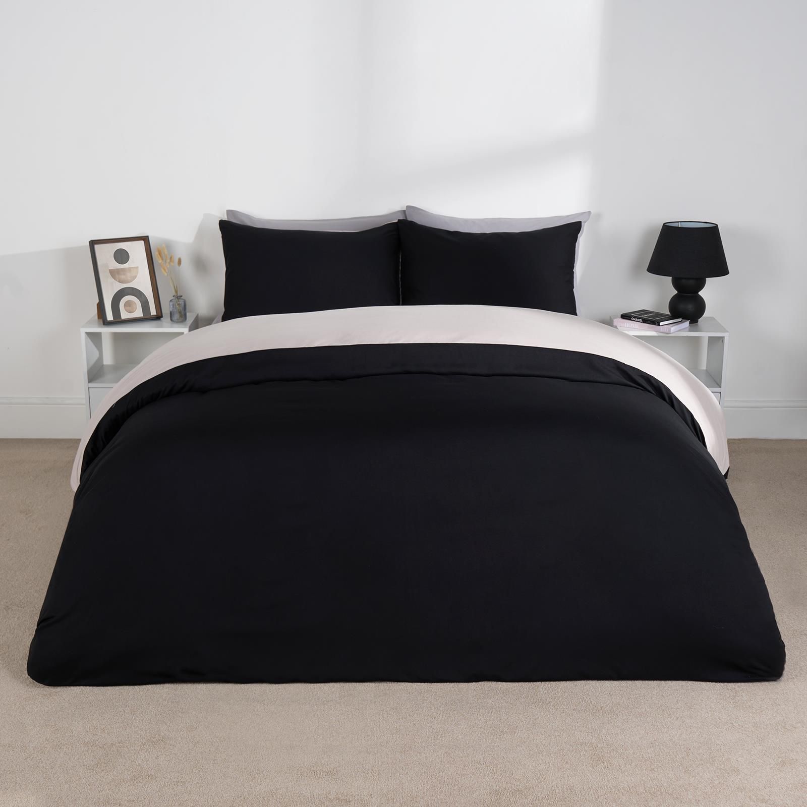 OHS Plain Reversible Duvet Cover With Pillowcase Set in Natural