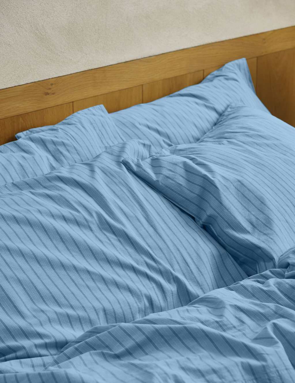 Piglet In Bed 2 Pack Pure Cotton Striped Pillowcases Blue Mix