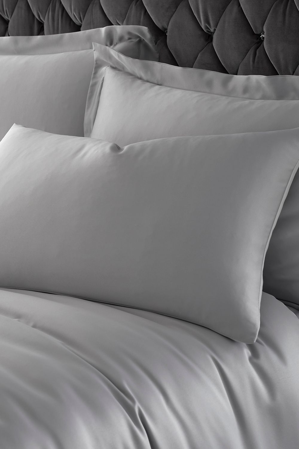 Catherine Lansfield 'Silky Soft Satin' Standard Pillowcase Pair in Silver