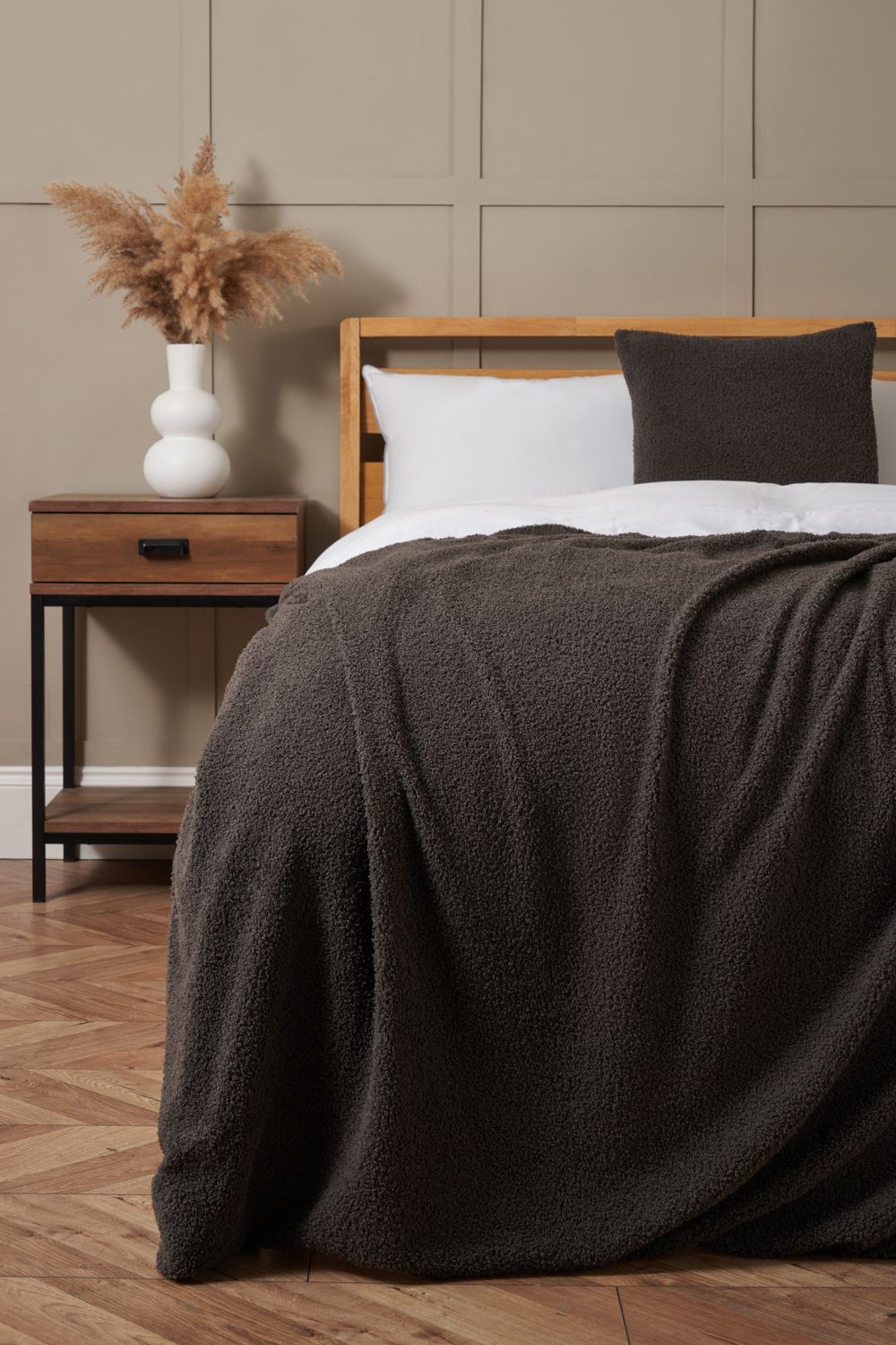 BHS Teddy Bear Fleece Throw in Grey