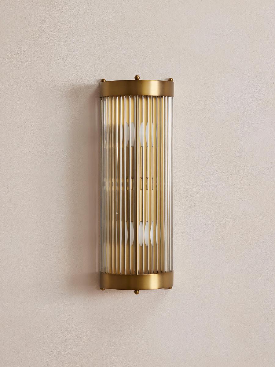 Leonard Wall Light