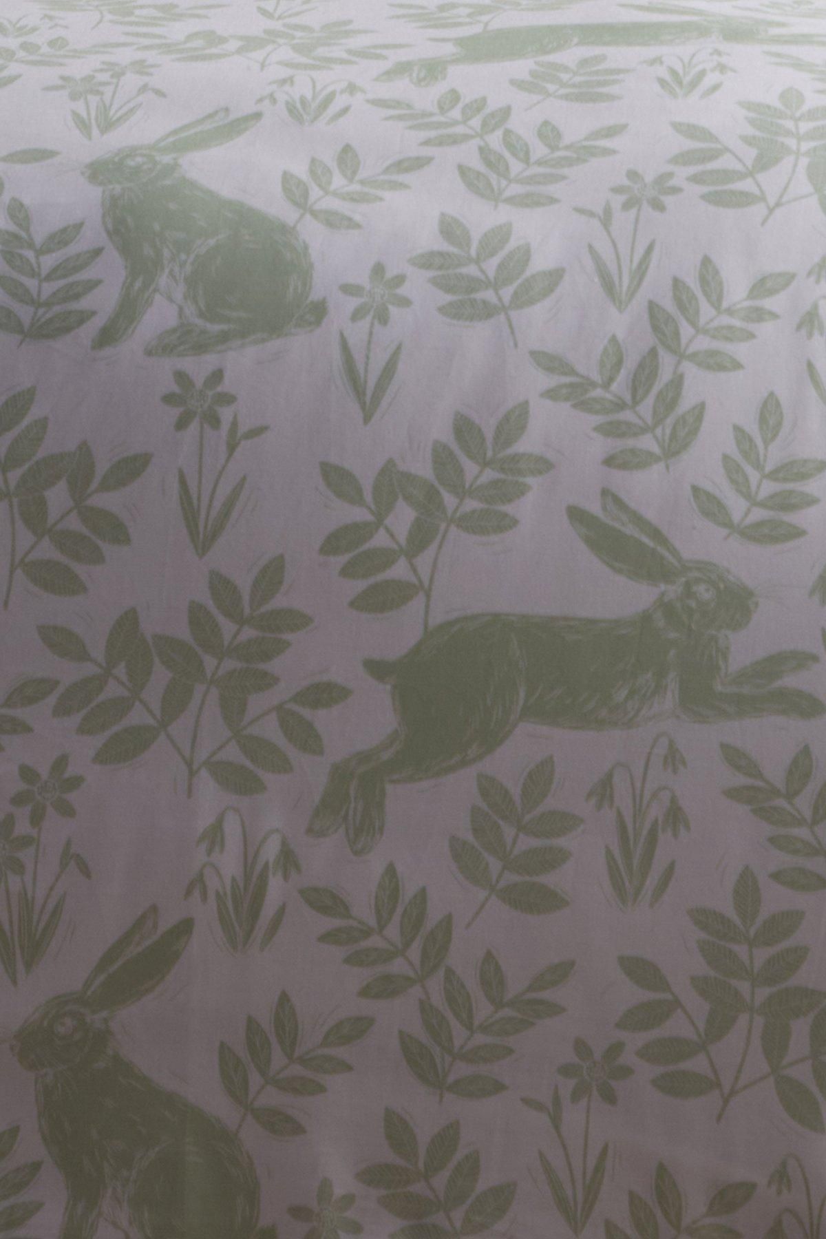 Dreams & Drapes 'Spring Rabbits' Reversible Duvet Cover Set in Green 5