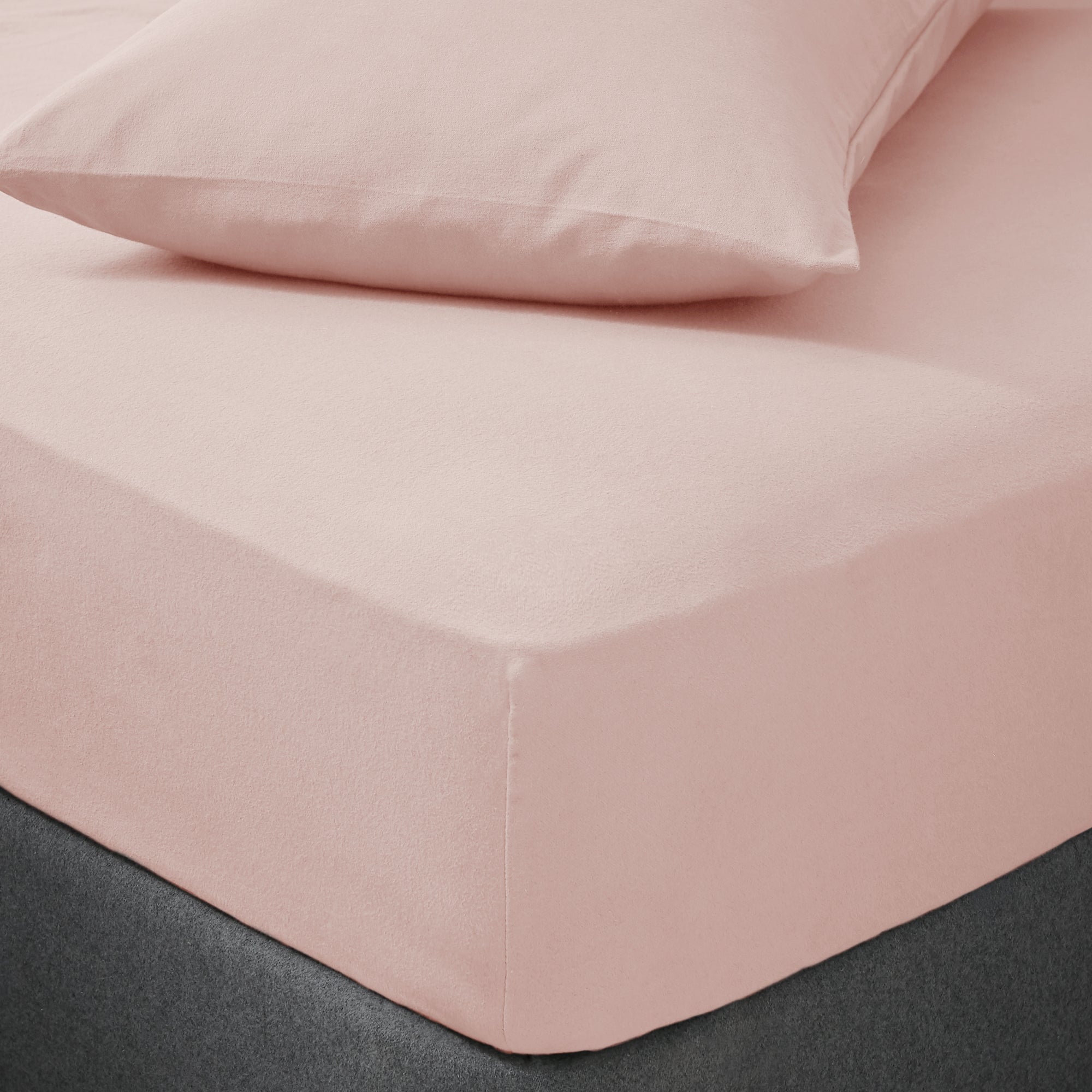 Soft & Cosy Luxury Brushed Cotton Fitted Sheet Pink