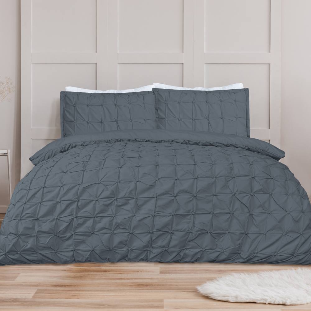 Smart Living Luxury Super Soft Stylish Rouched Pleat Duvet Cover with Pillowcases in Charcoal